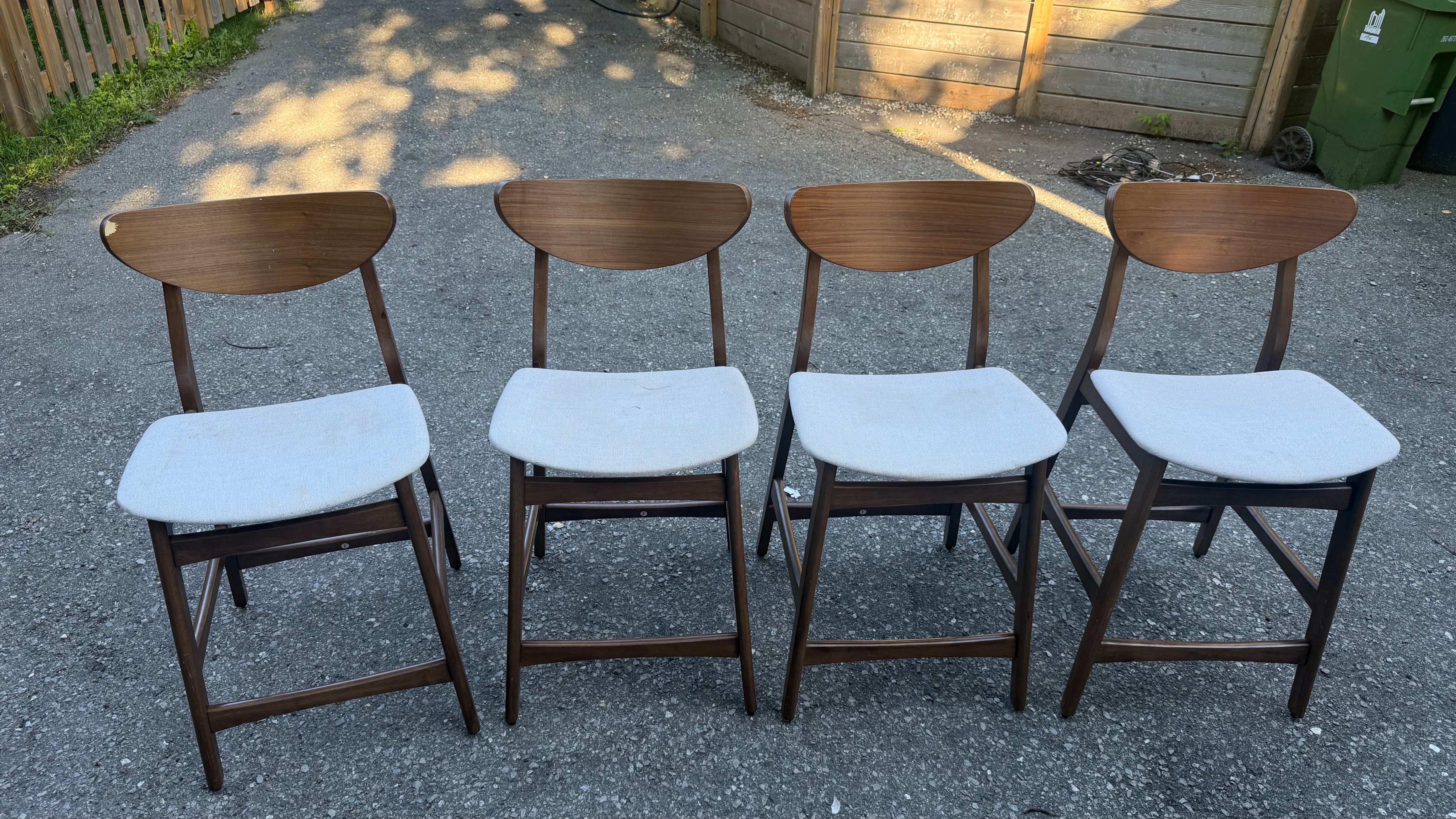 Set of 4 Mid-Century Modern Dining Chairs - photo 5