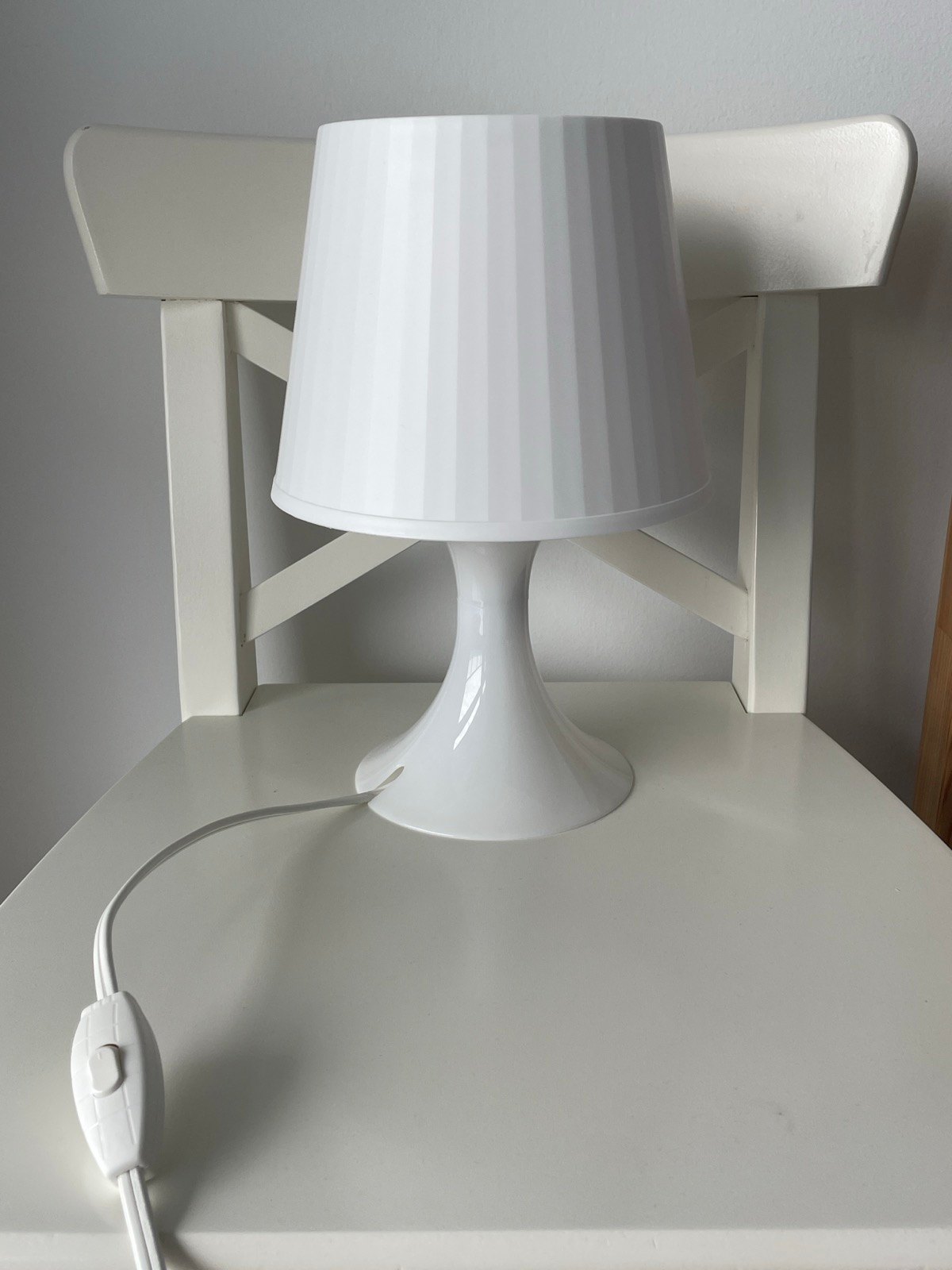 Moving Out Sale - Ikea Table Lamp - photo 2