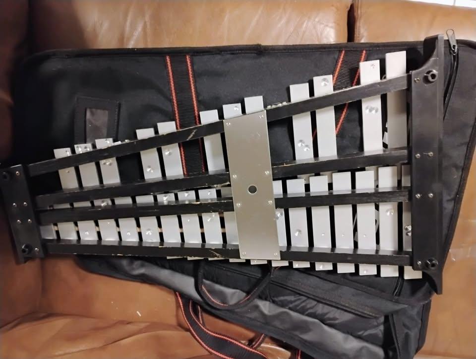 Ludwig 32-Key Xylophone with Case - photo 5