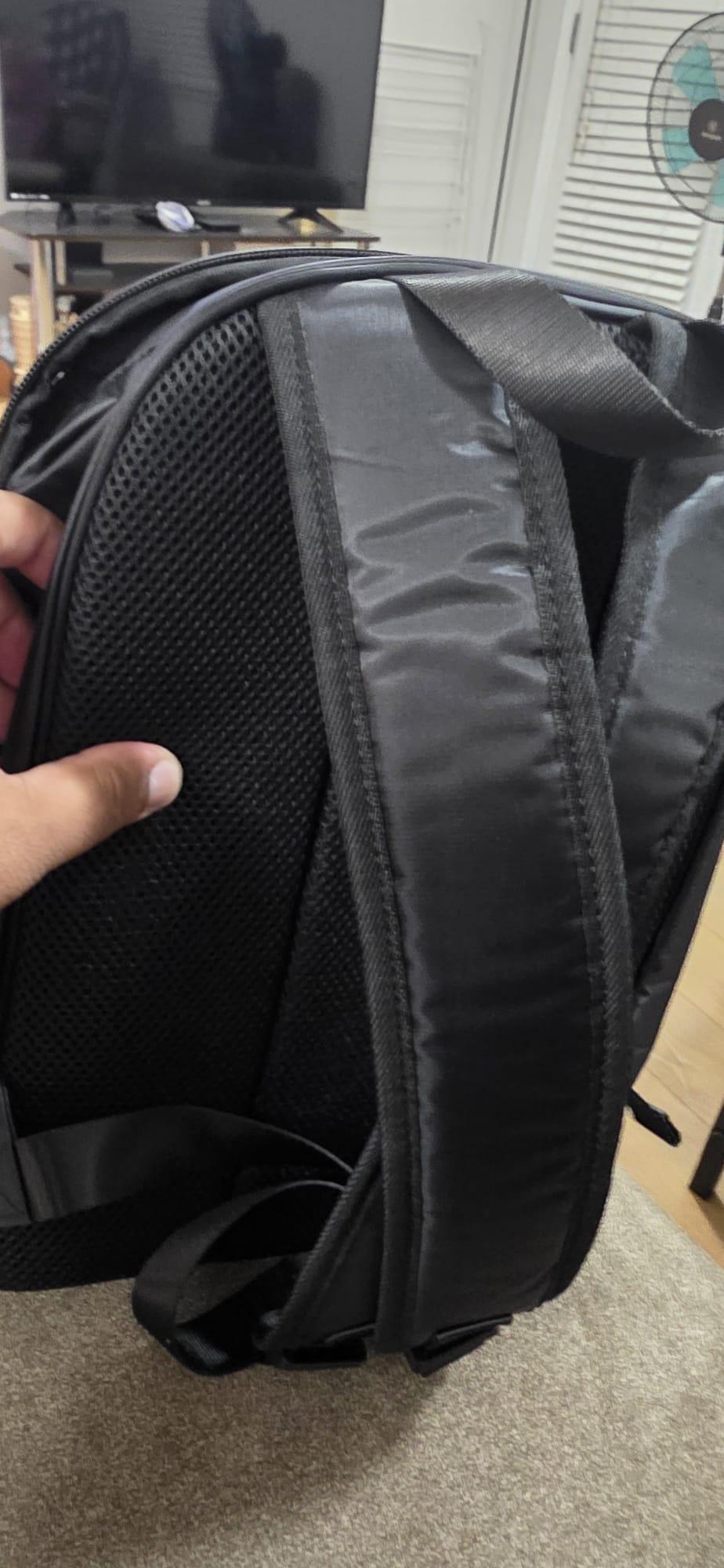 Smart LED Backpack with App Control – Customizable Screen - photo 5