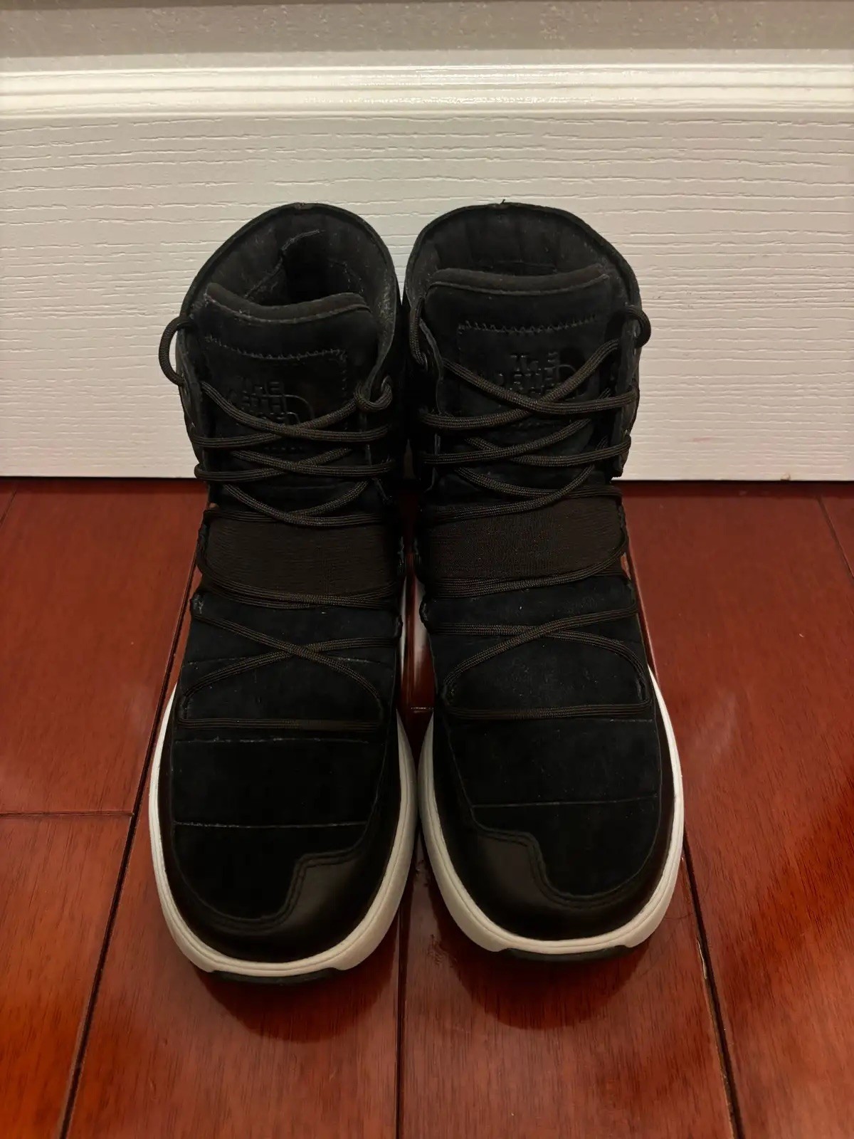 The North Face Winter Boots – Men’s US 8