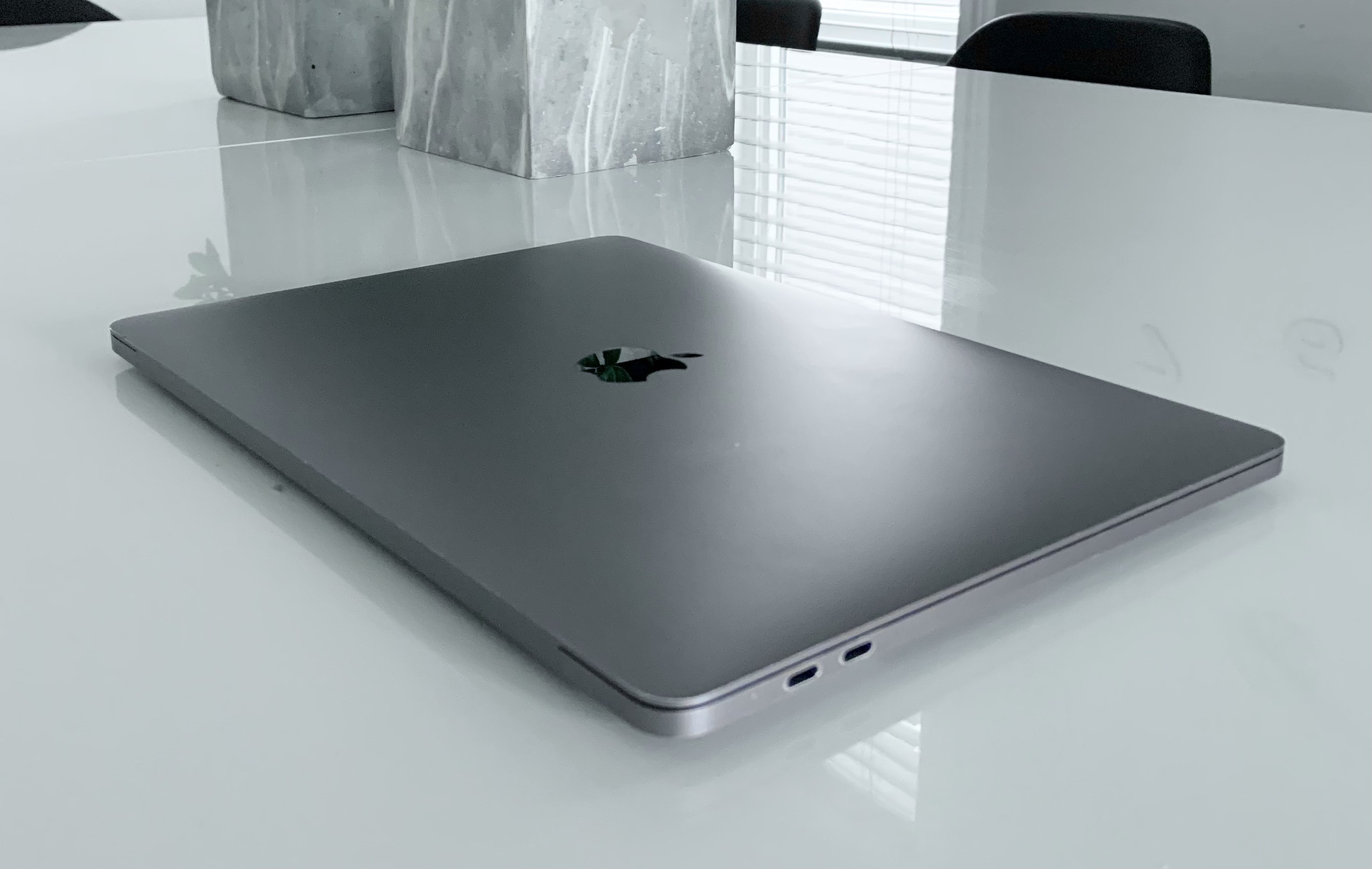 MINT APPLE 2021 MACBOOK PRO 13 / 2GHz i5 / 16GB RAM / 500GB SSD - photo 5
