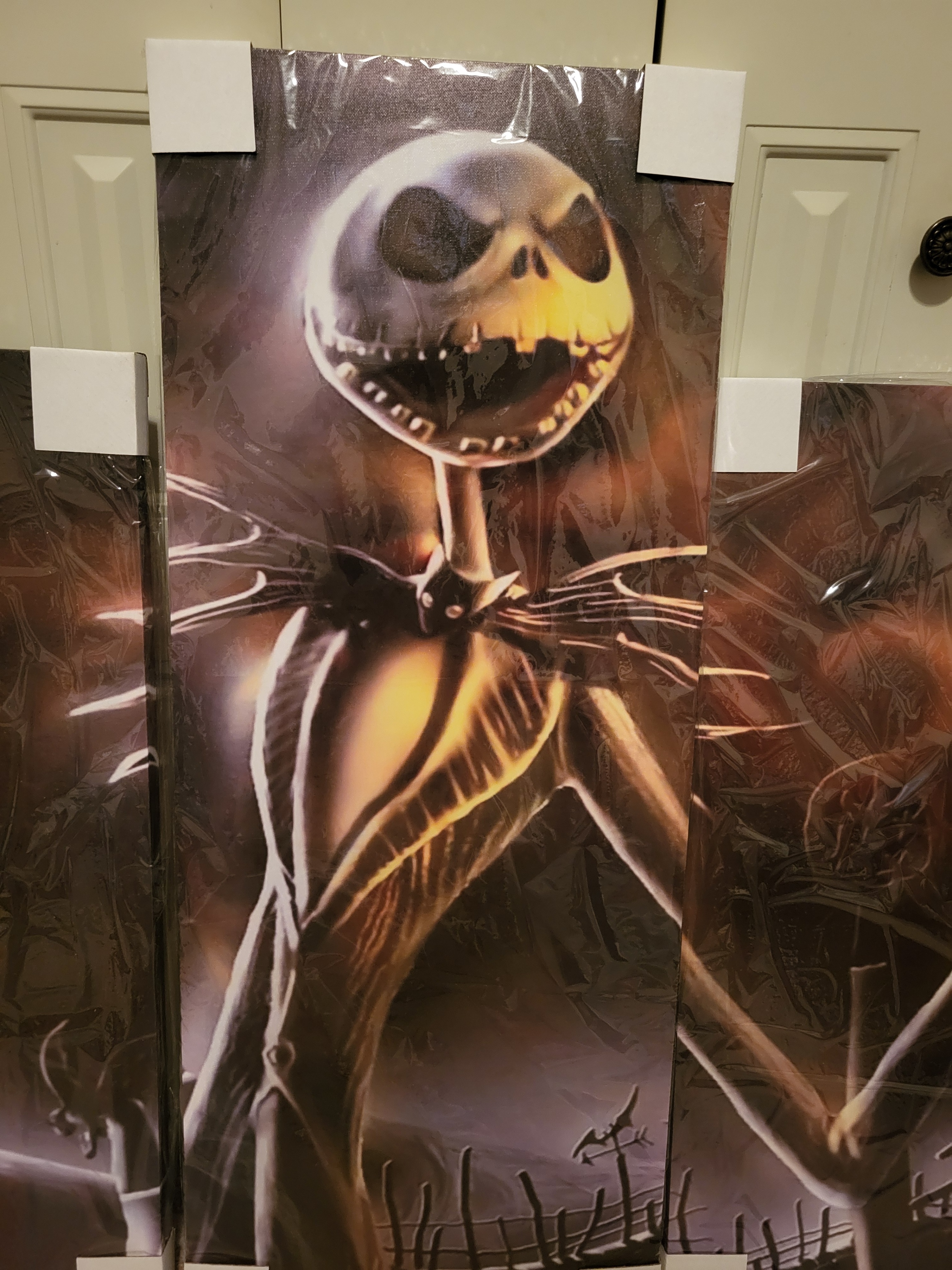 THE NIGHTMARE BEFORE CHRISTMAS – 5-PIECE FRAMED CANVAS WALL ART