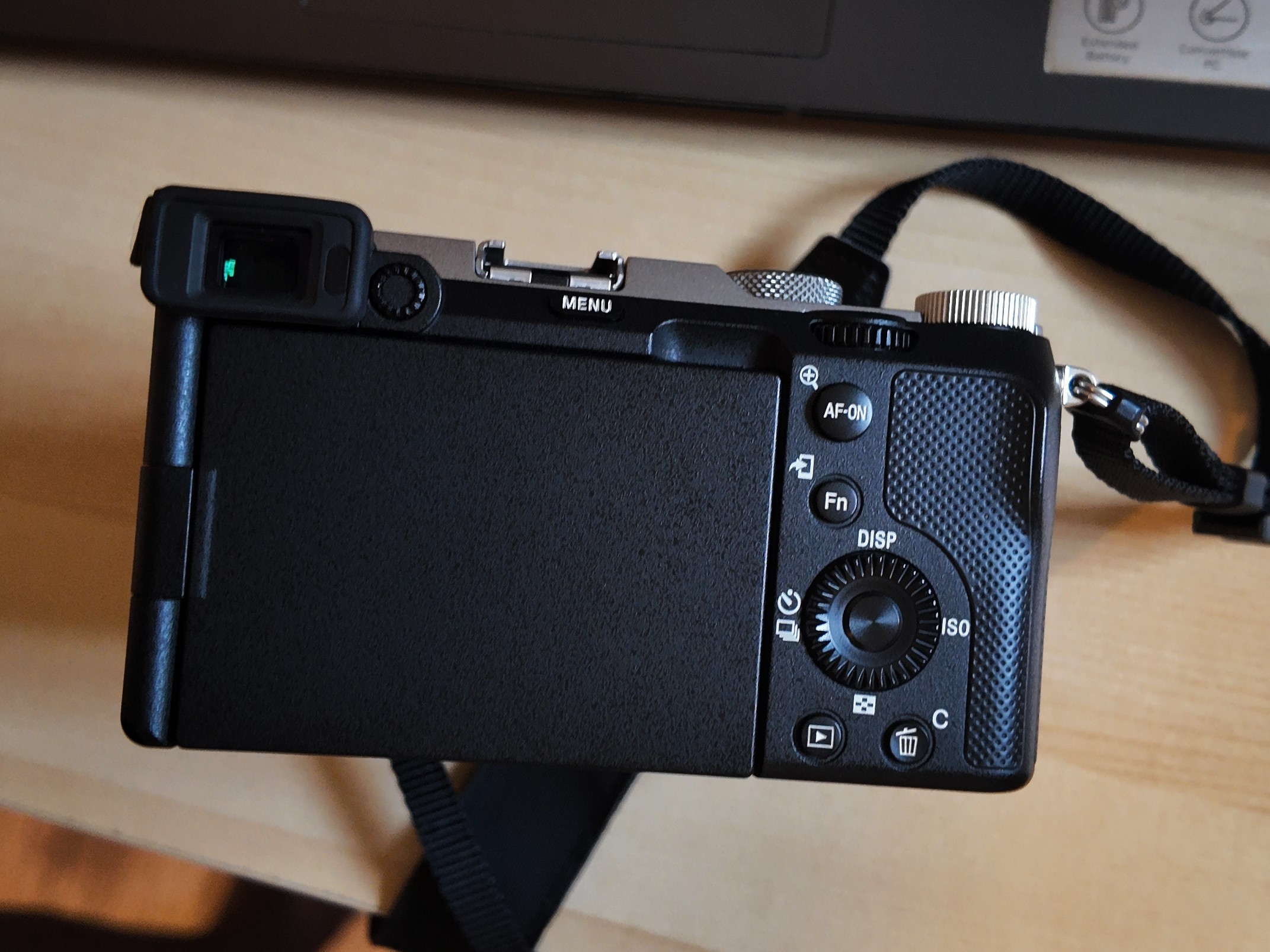 Sony Alpha 7C + FE 28-60mm Kit Lens - photo 5