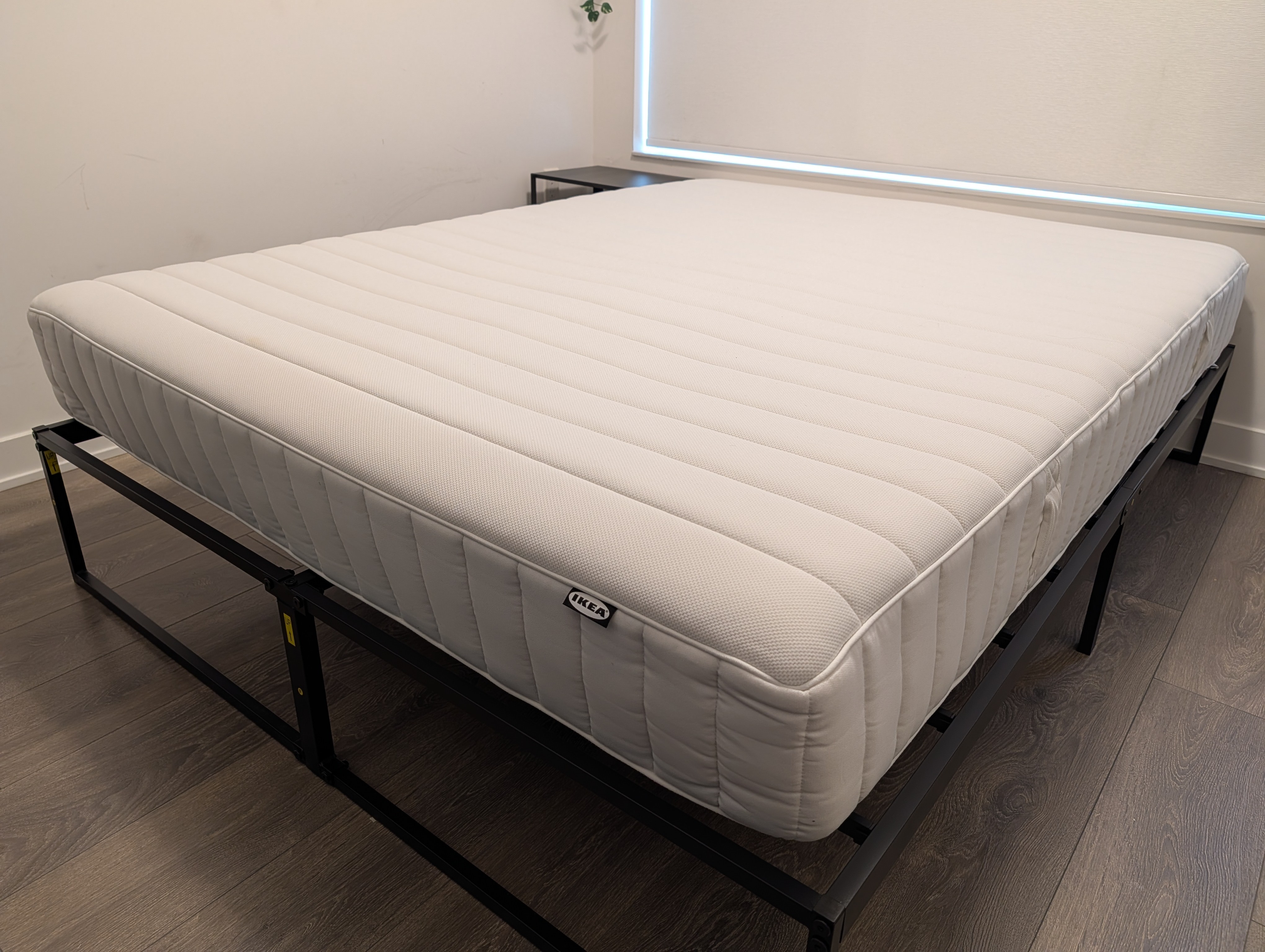 Bedroom Set – Hybrid Firm Mattress + Steel Frame + 2 Nightstands - photo 2