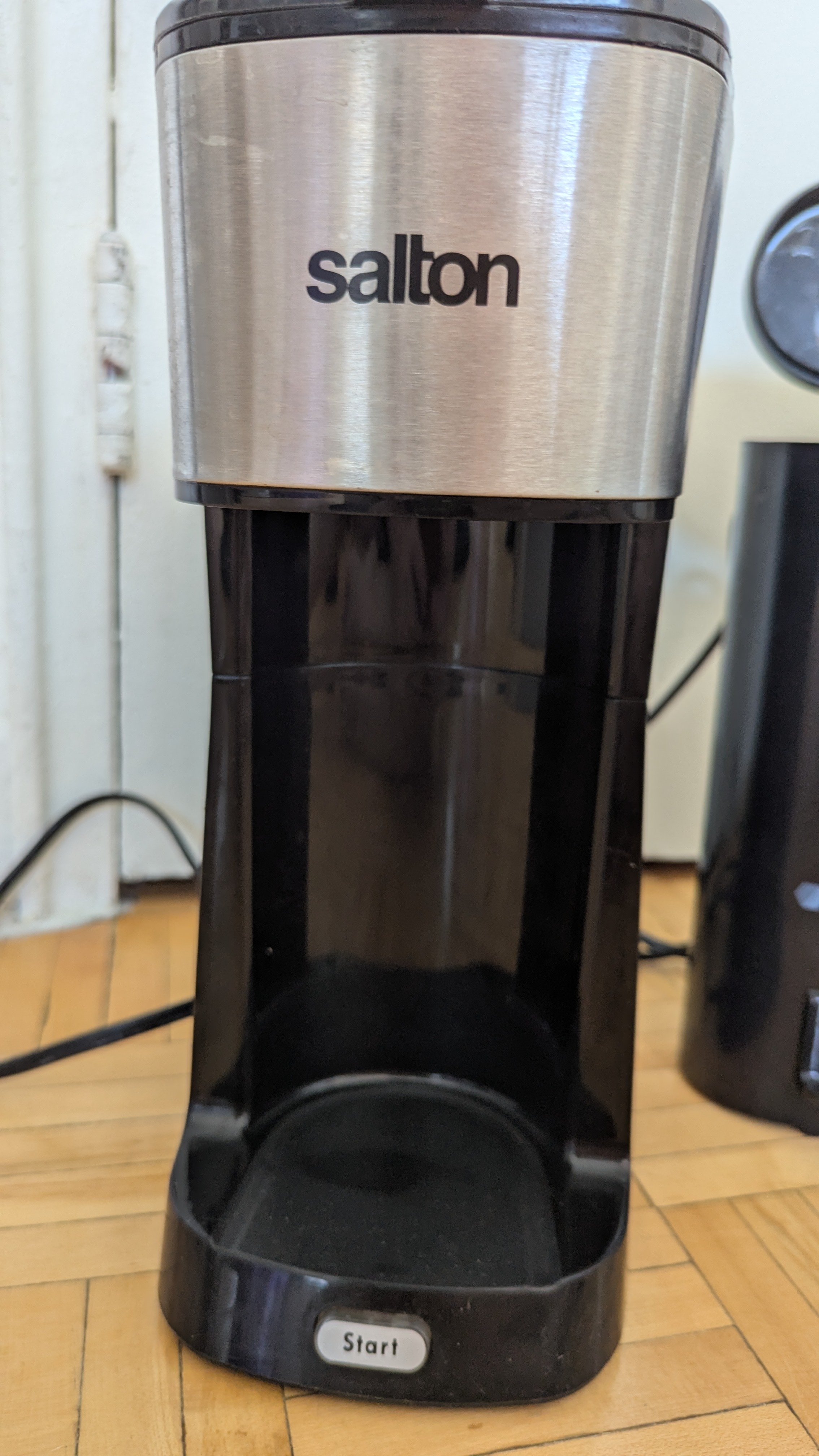 Small, Portable, Coffee Maker for 1 Cup, Easy to use drip coffee - photo 3