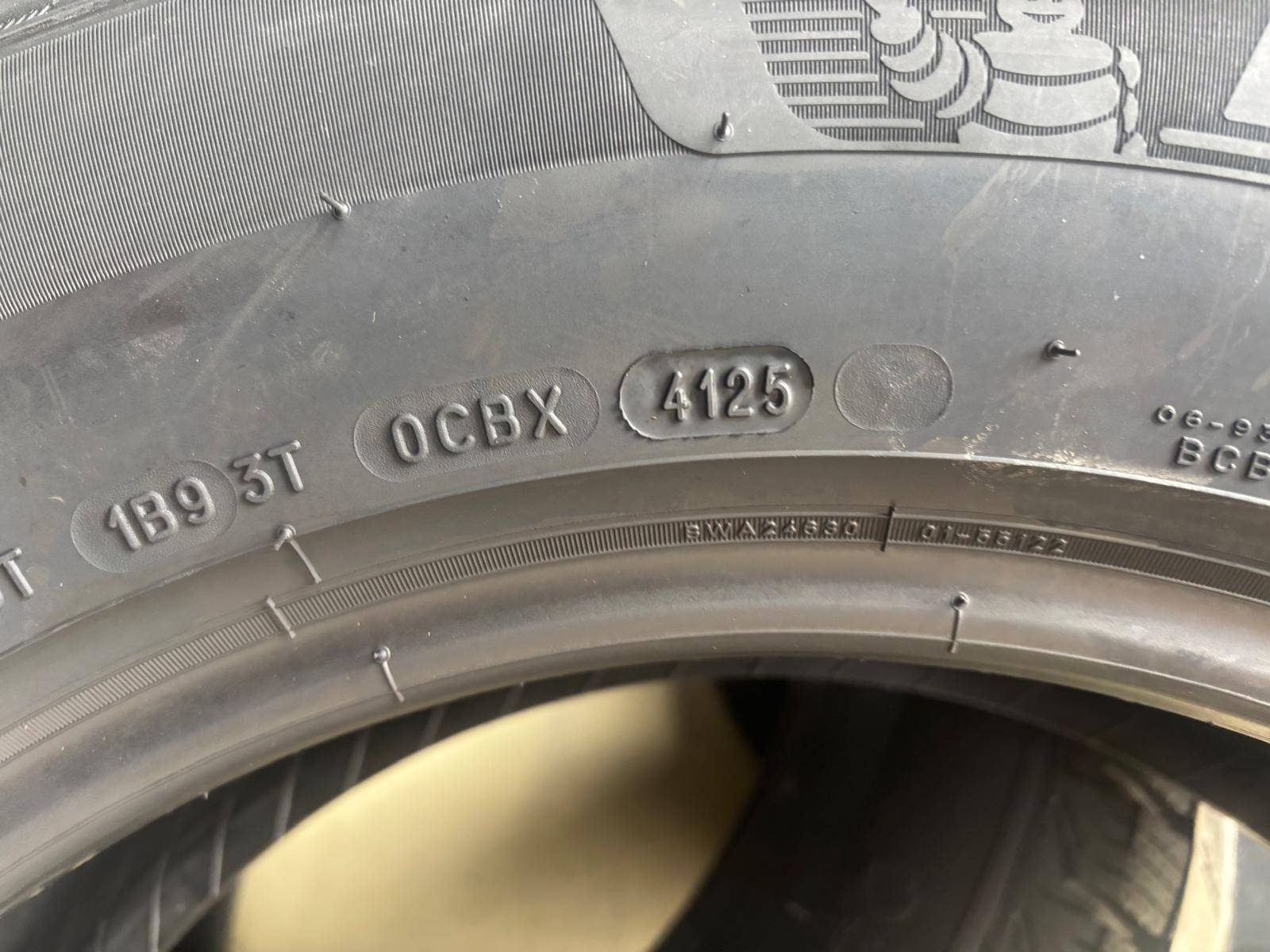 NEW 225/65/R17 Michelin snows–RAV4/CRV/Journey/Terrain/Rogue/Eq - photo 2