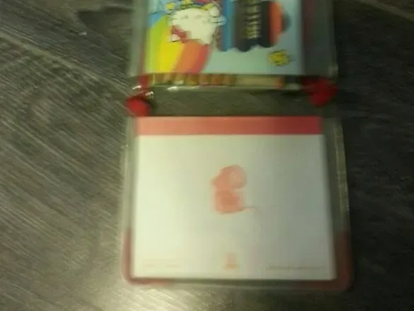 Nostalgia Buns: Vintage Hello Kitty "Purse" With Pencil Crayo... - photo 4