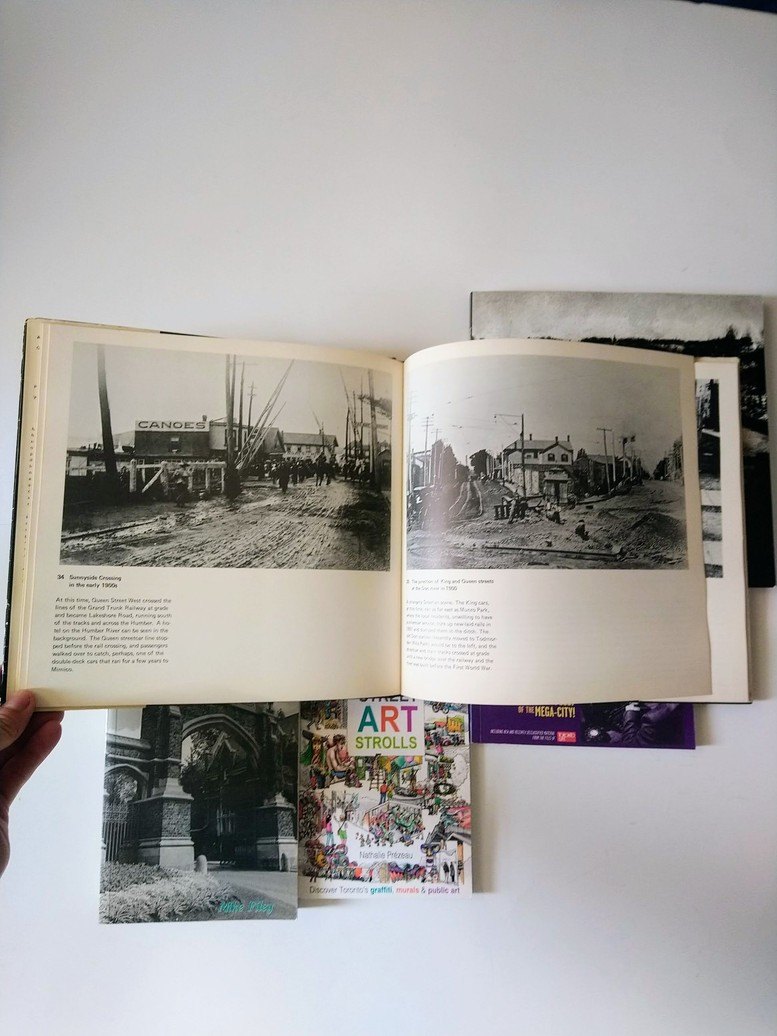 Toronto Neighbourhood & History books!! - photo 2