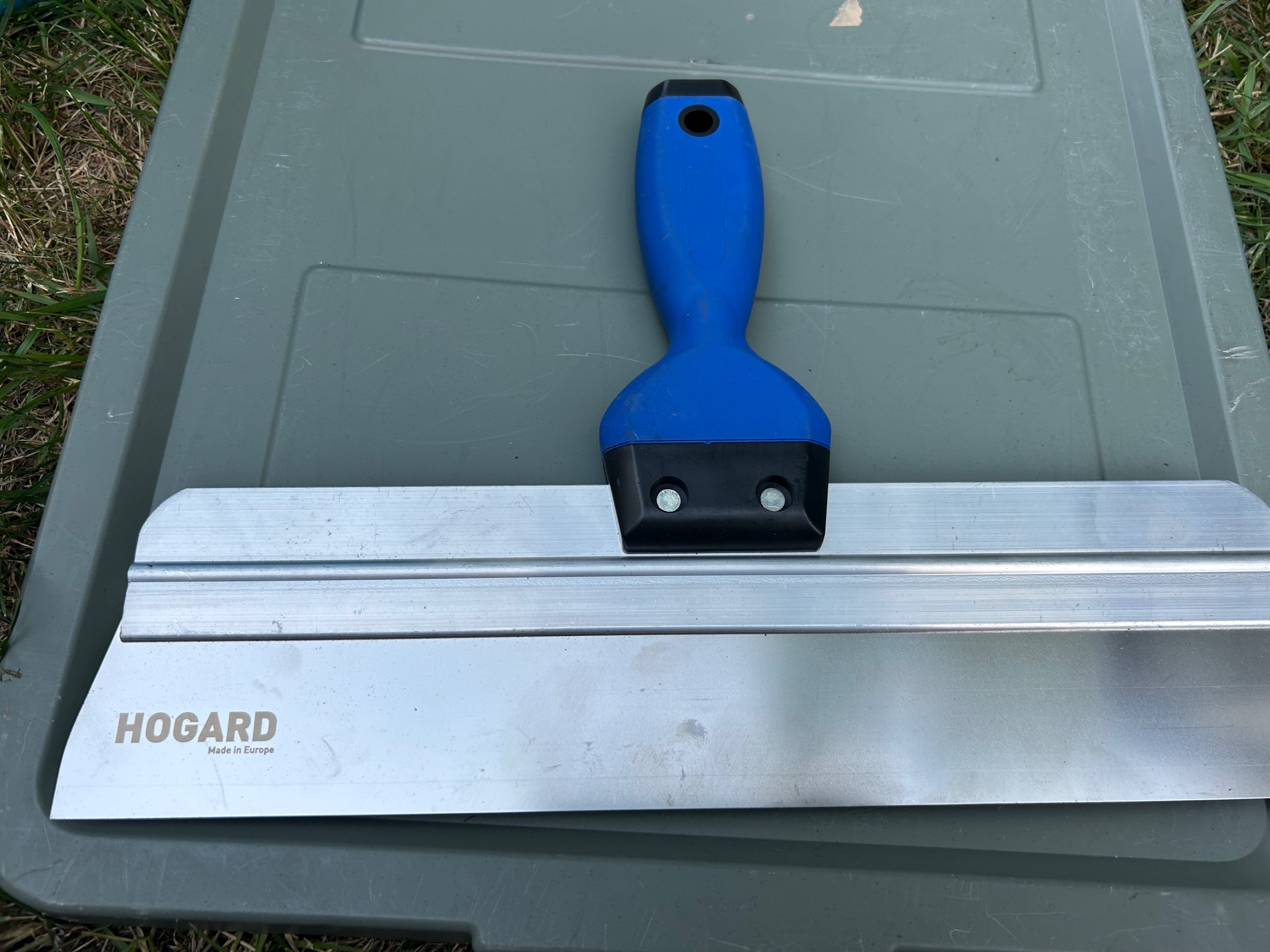 18in Tapered Stainless Steel Blade Finishing/Plastering Trowel - photo 2