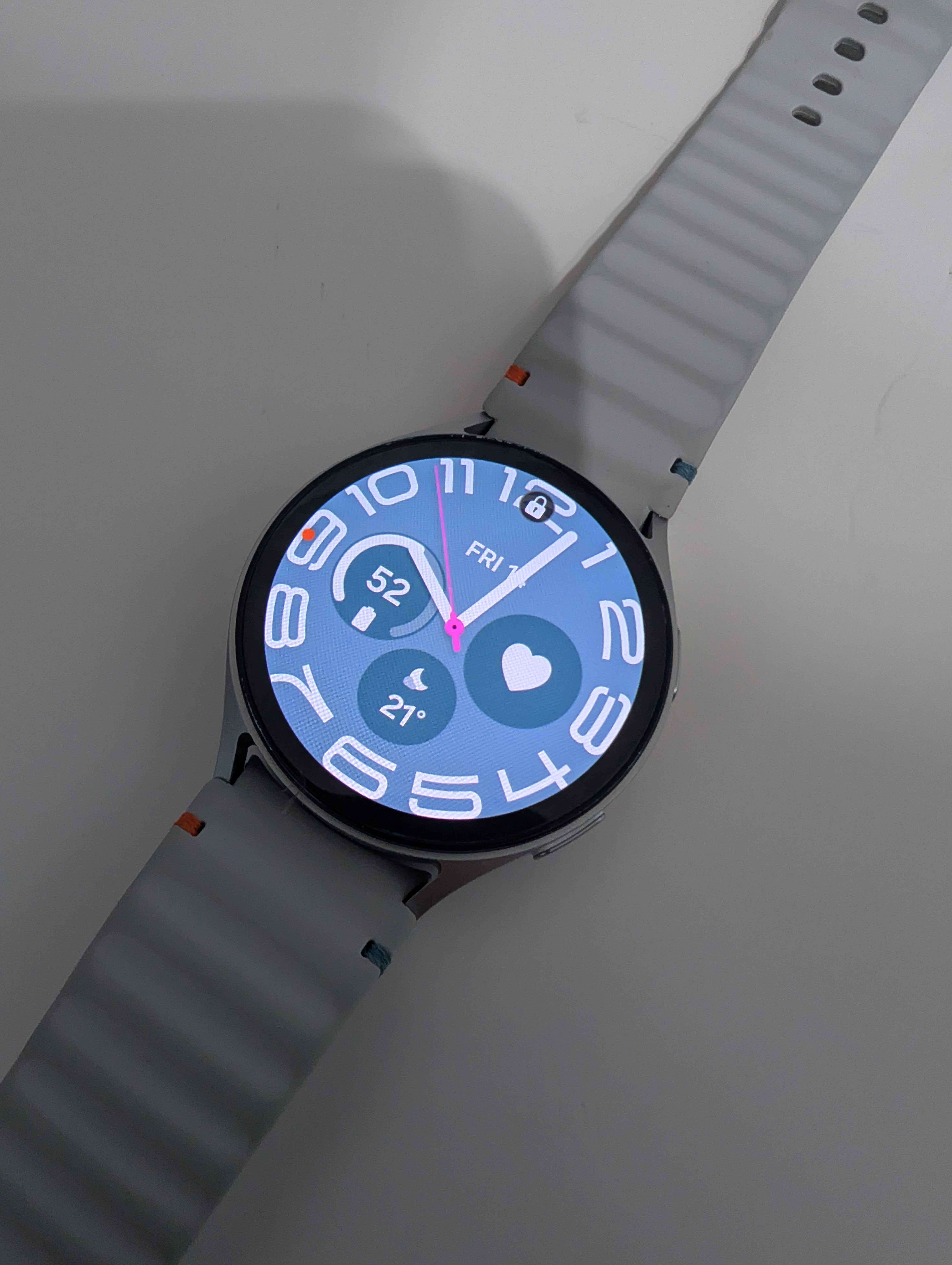 Samsung Galaxy Watch 7 (44mm) - photo 2