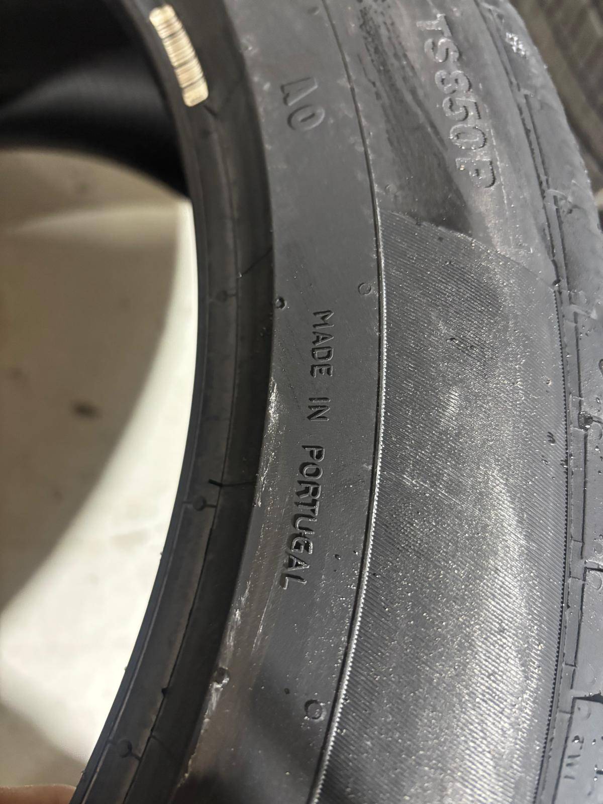 NEW 255/45/R20 Continental snows– Audi Q5/ SQ5/ XC60/ Flex/ MKT/ - photo 2