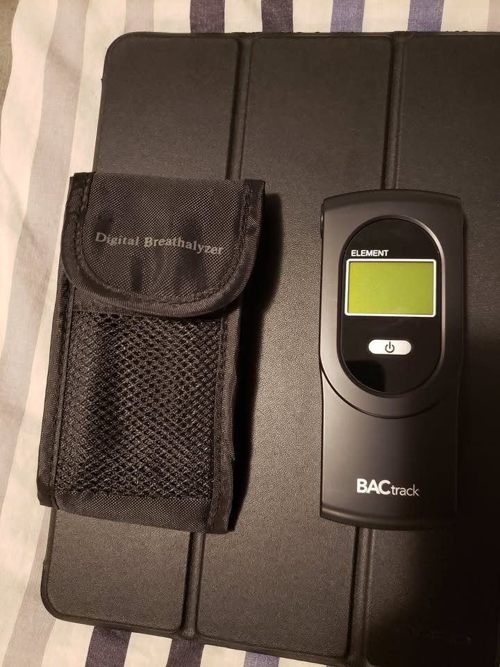 BACtrack Element breathalyzer. As new. - photo 2