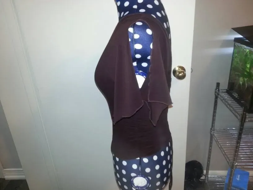 Cute Sirens Crop V-Neck Brown Shirt With Stretchy Elastic An... - photo 4