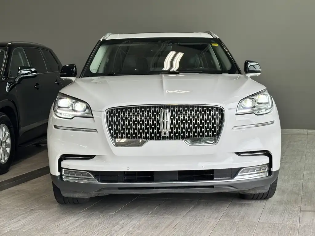 2022 Lincoln Aviator - photo 2