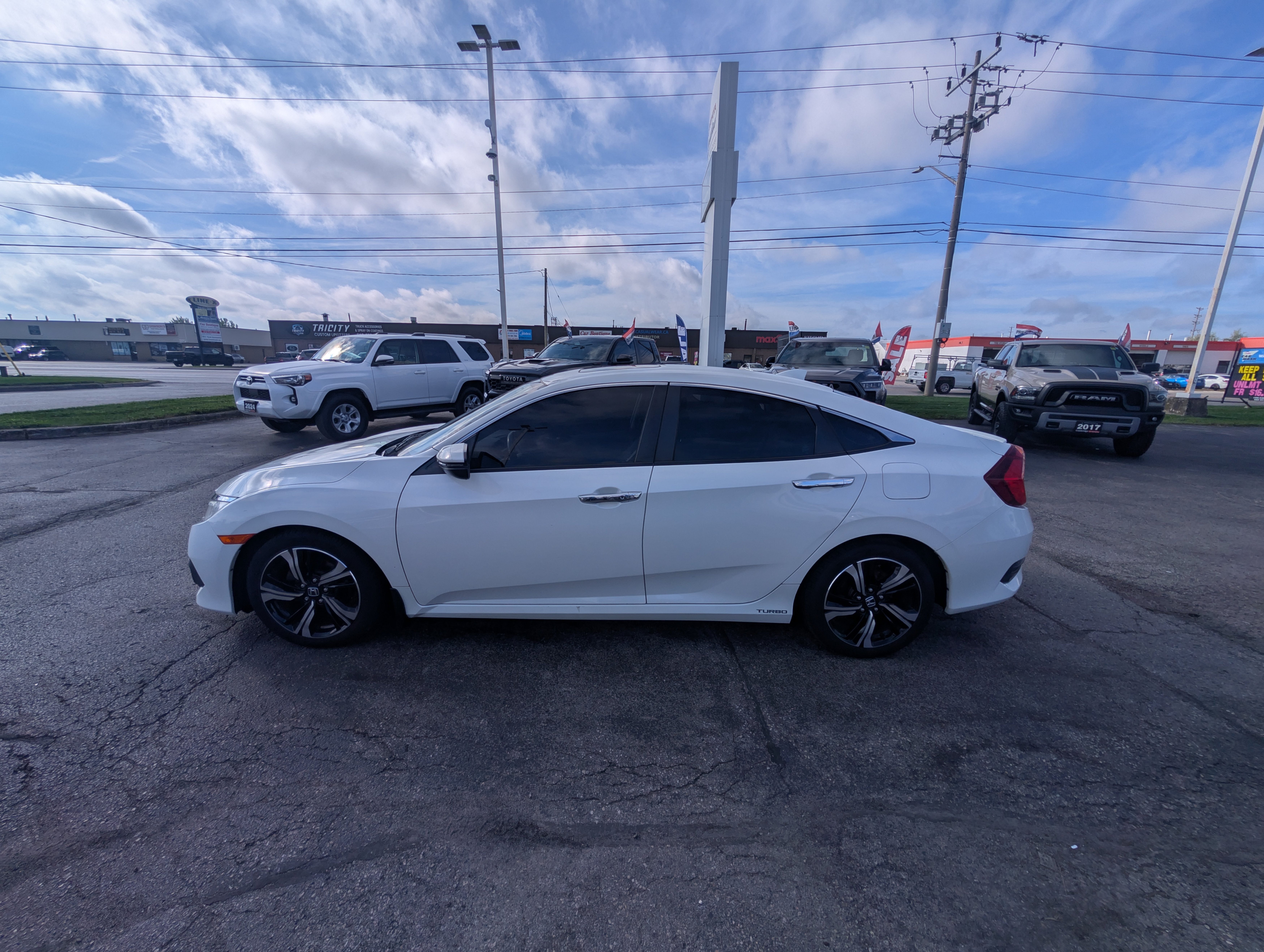 2017 Honda Civic Sedan Touring - photo 3