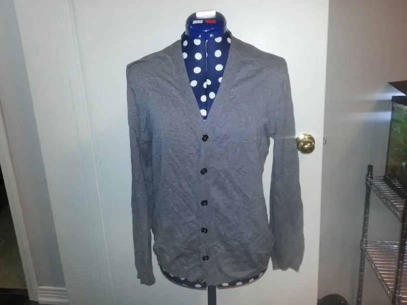 Gap Grey Cardigan Size Small - photo 3