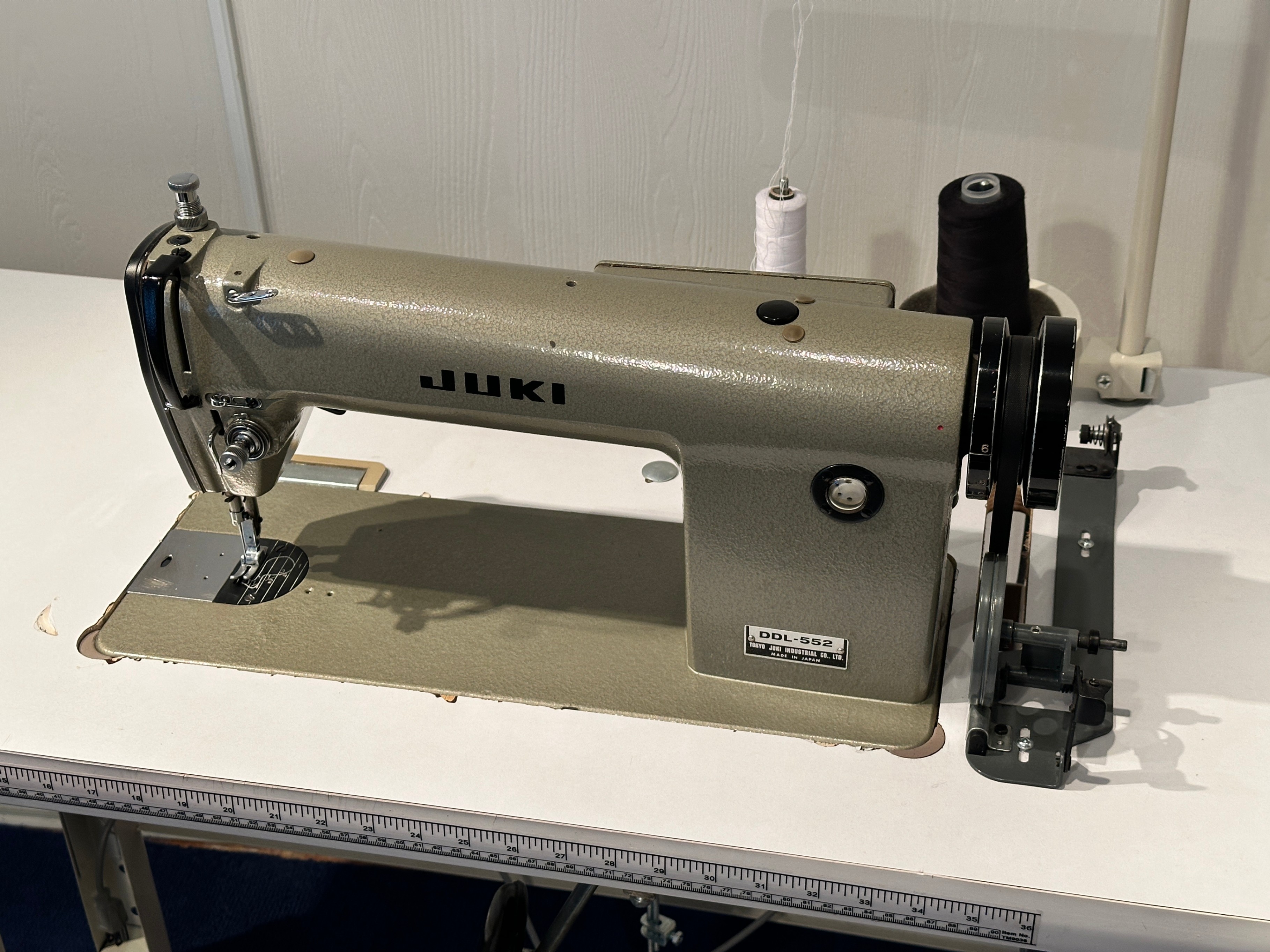 JUKI Multi-purpose Sewing Machine Heavy Duty Commercial Grade - photo 2