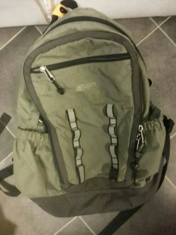 Old School MEC Grey Backpack With Bike Reflector Front