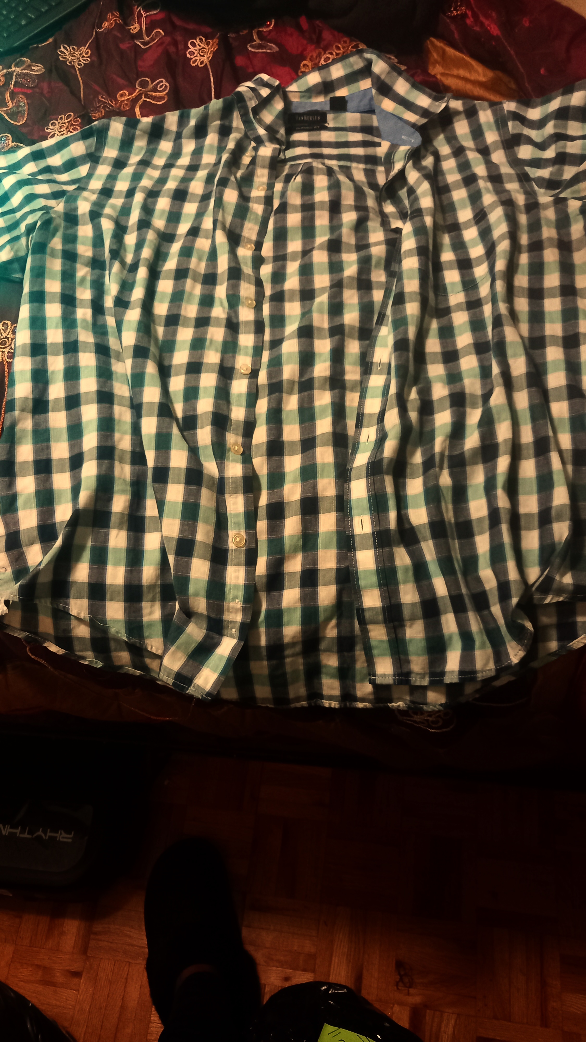 Van Heusen classic fit shirt Size XL