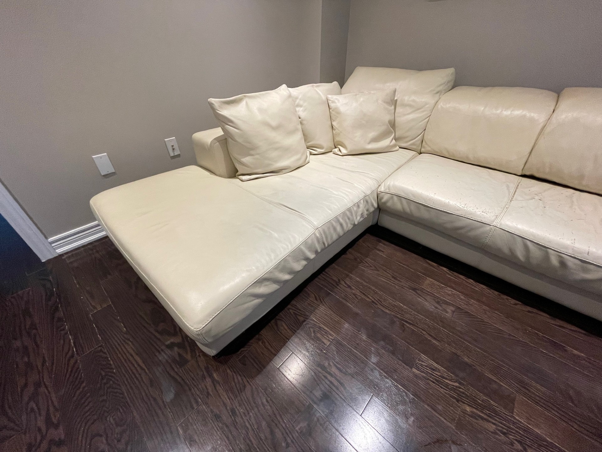 Italian leather sofa - photo 2