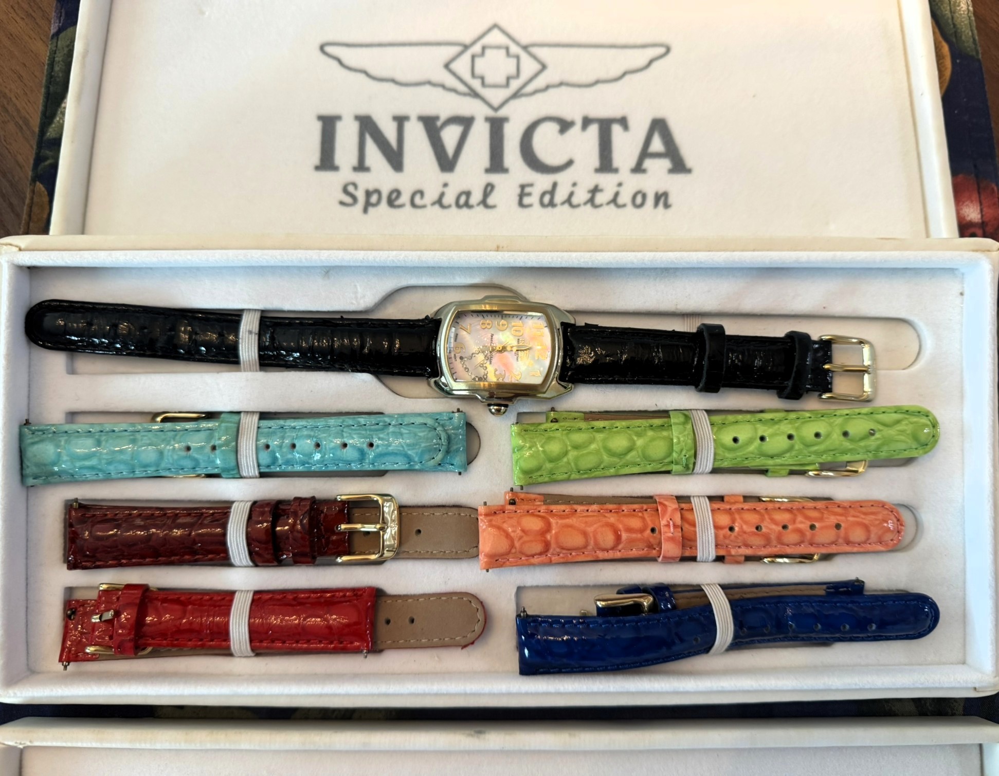 Invicta Special Edition Watch Set / Montres Invicta Vintage - photo 2