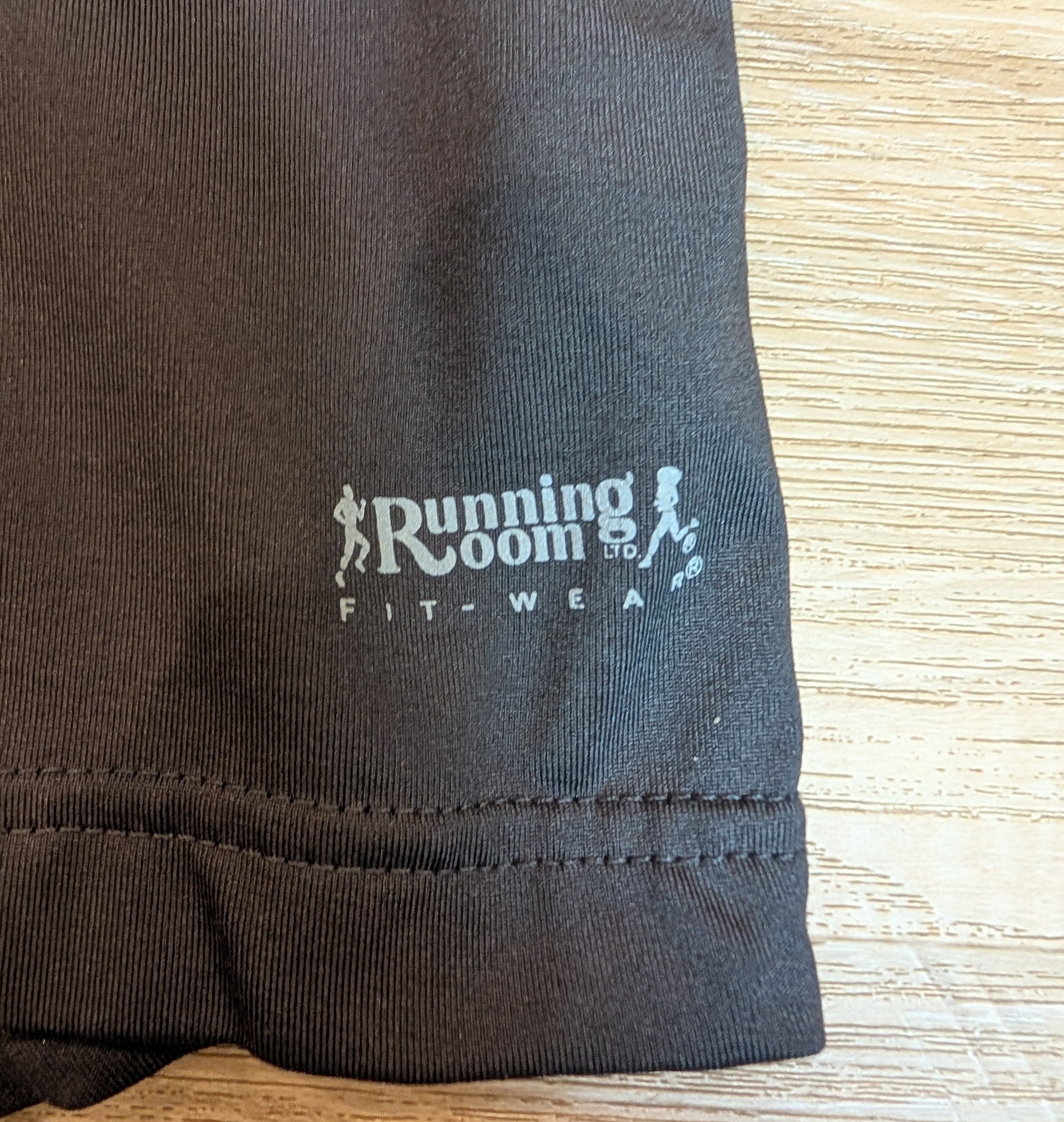 Running Room Long-Sleeve Quarter-Zip Running Shirt / Pullover - photo 2