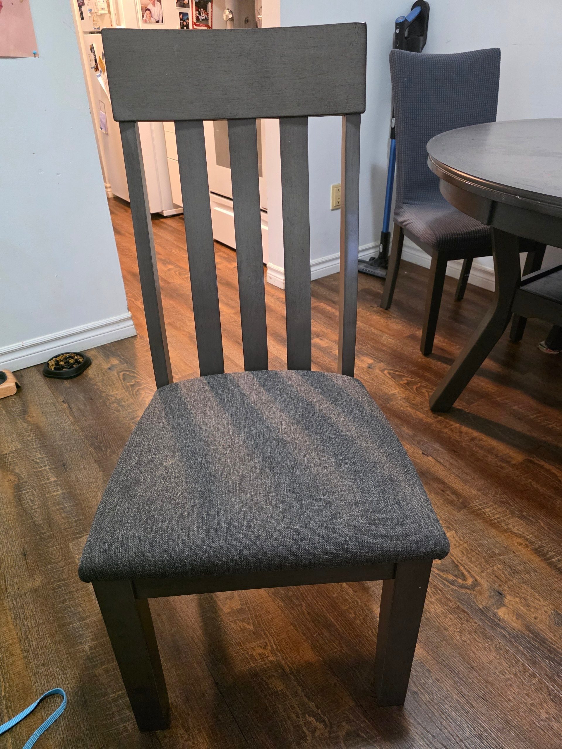 Expensive Ashley Furniture Solid Wood Chair. MUST GO ASAP - photo 4