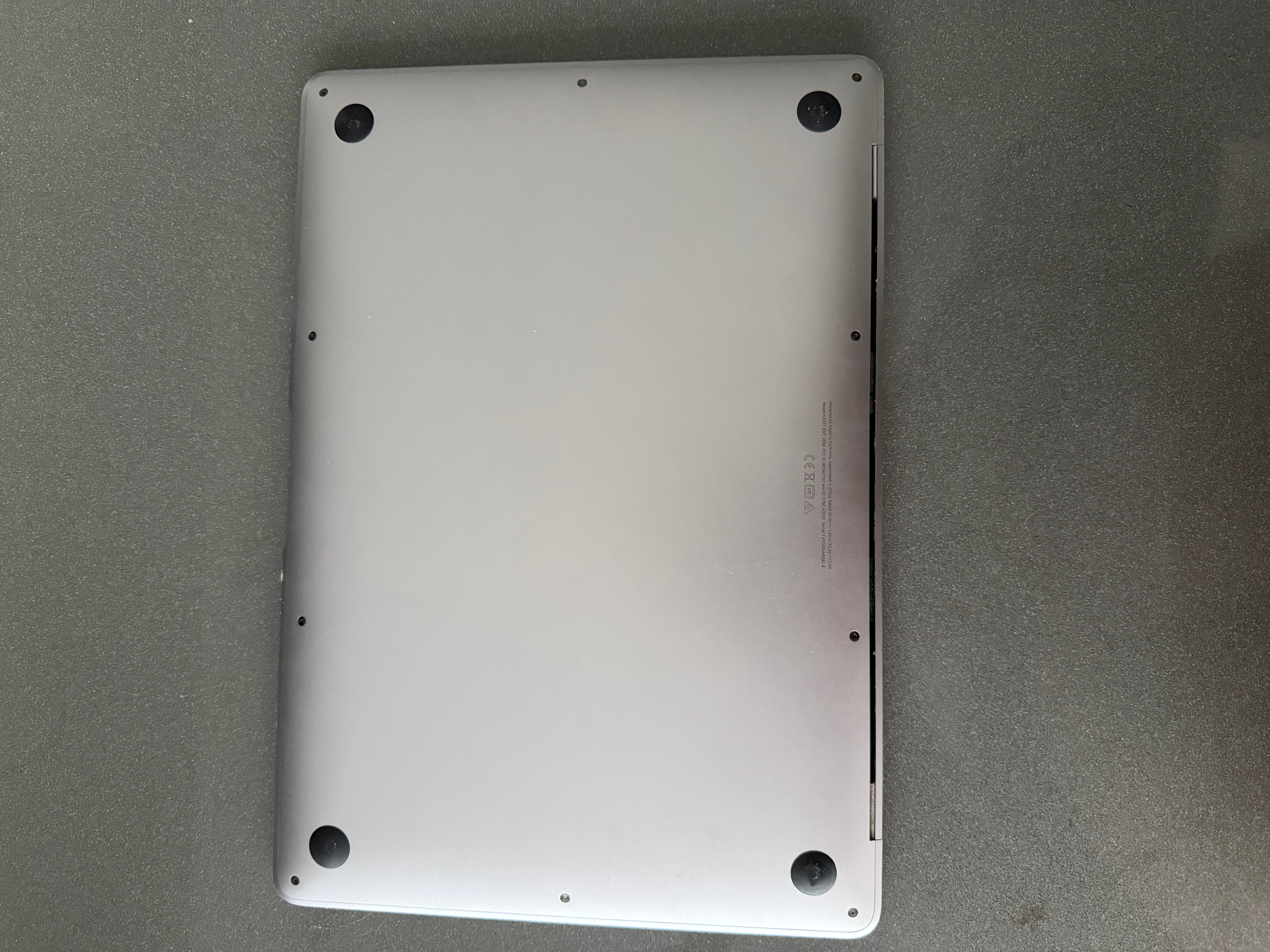 Apple MacBook Air M1 2020 – 8GB / 256GB – Good Condition - photo 3
