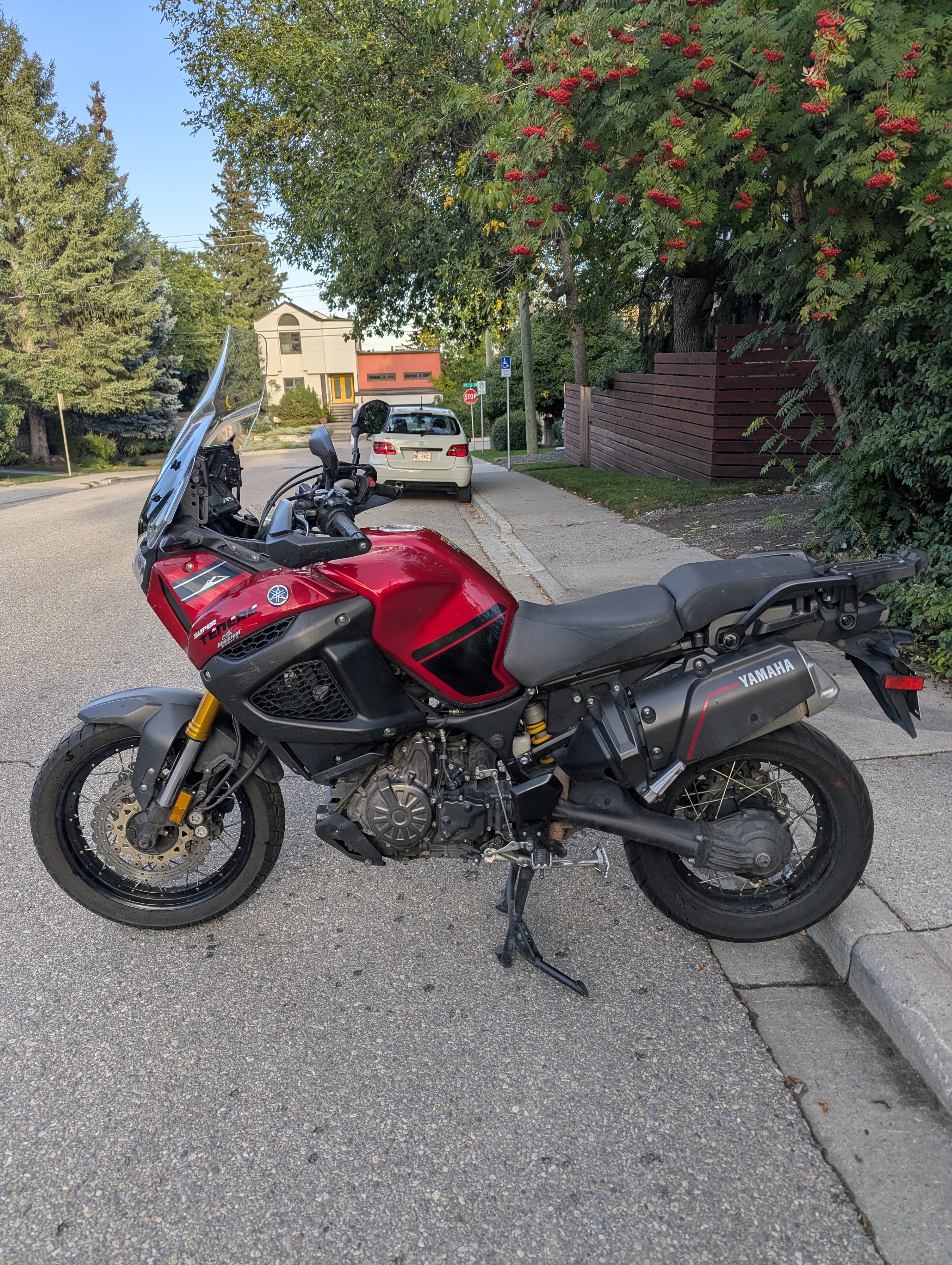 2015 Yamaha Super Ténéré 1200 – One Owner – Fully Equipped Rig