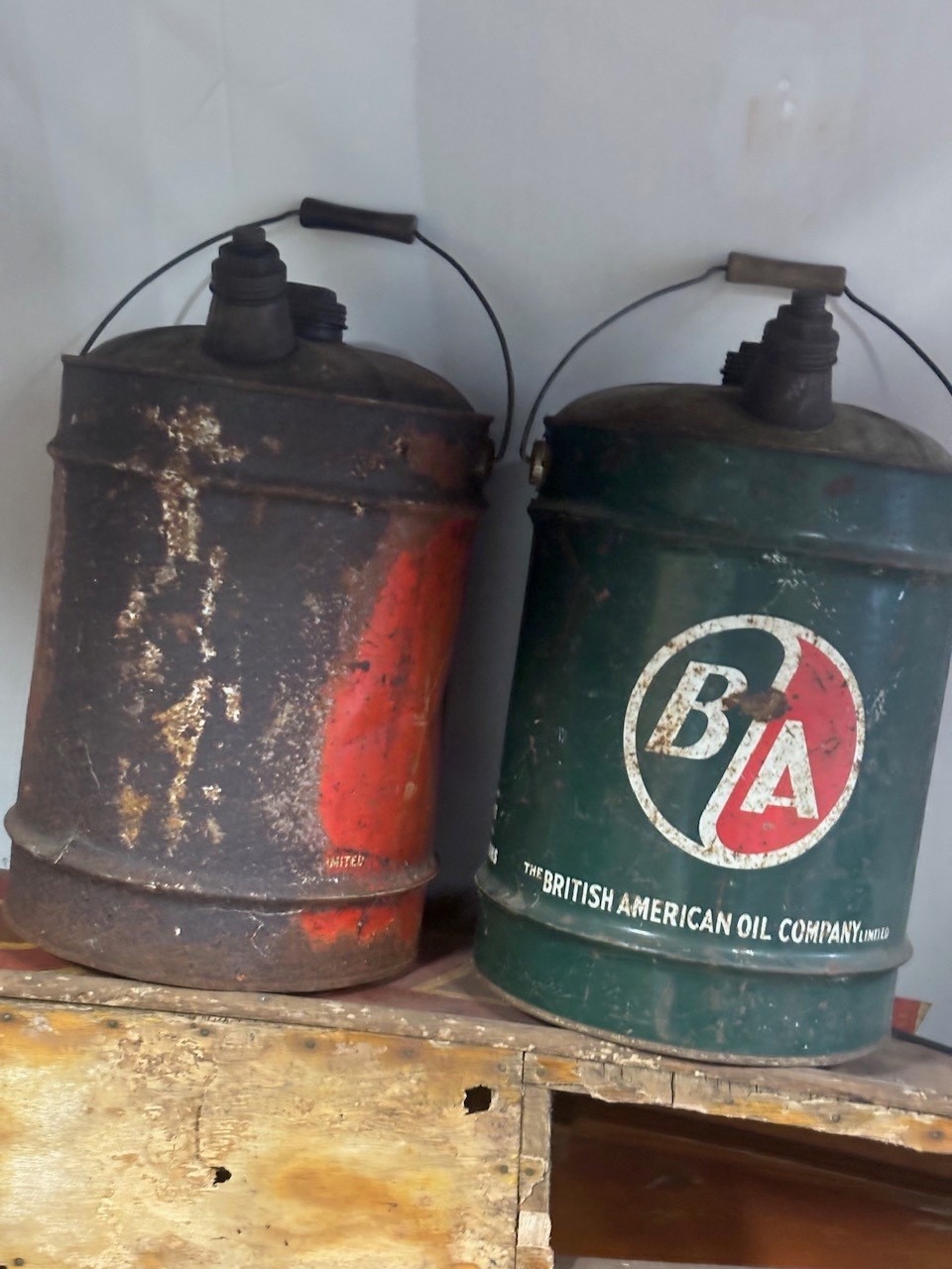 Two Vintage B/A British American Oil Company Cans - photo 2