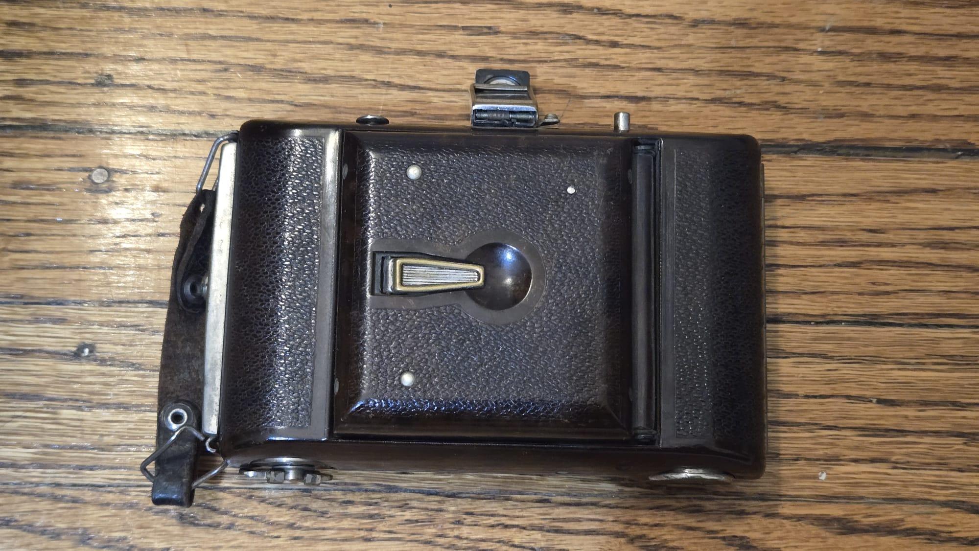 German F. Deckel München (Munich) Compur Shutter  Folding Camera - photo 4