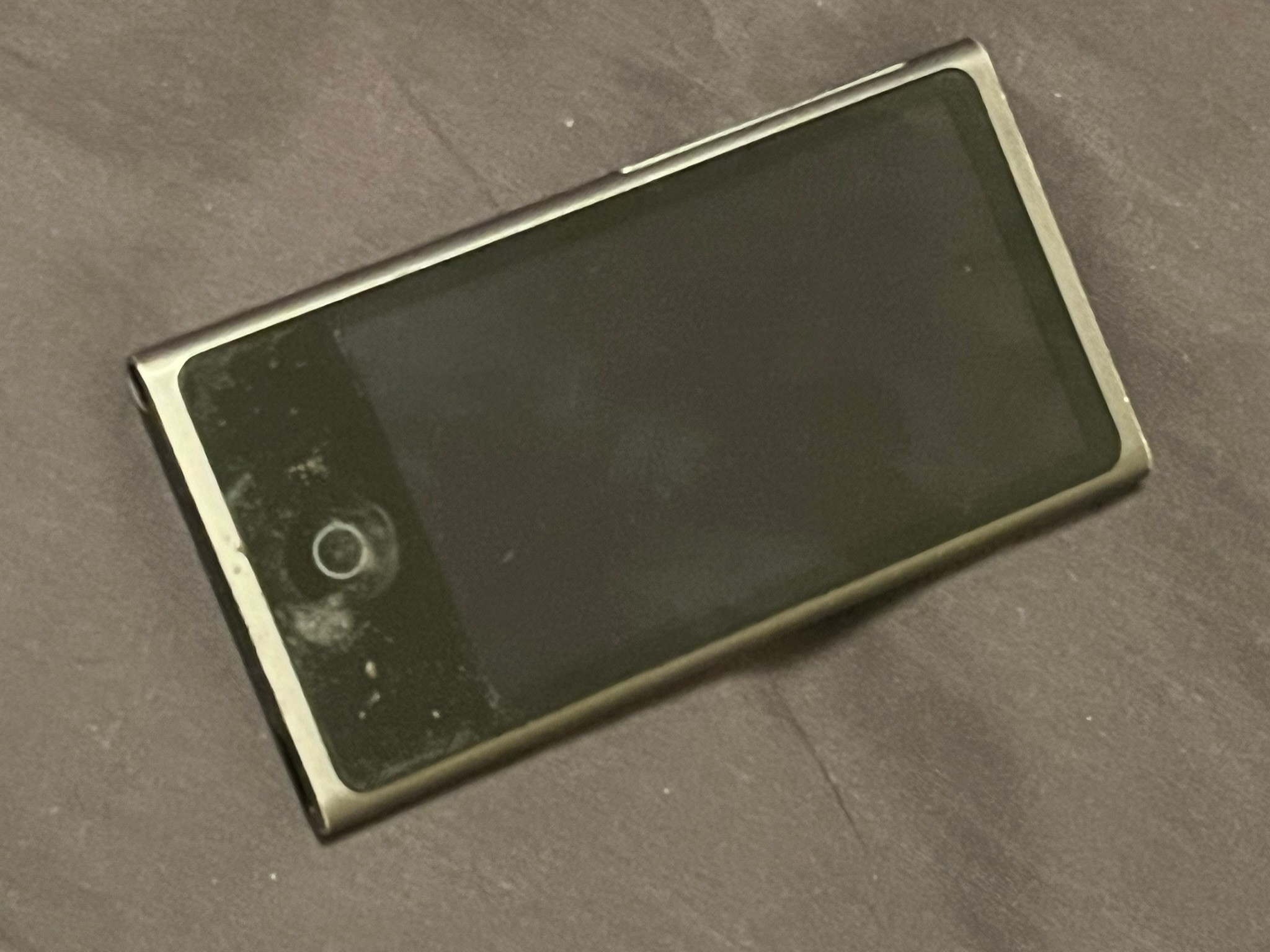 iPod Nanos (Set of 2) - 6th and 7th Generations - photo 3
