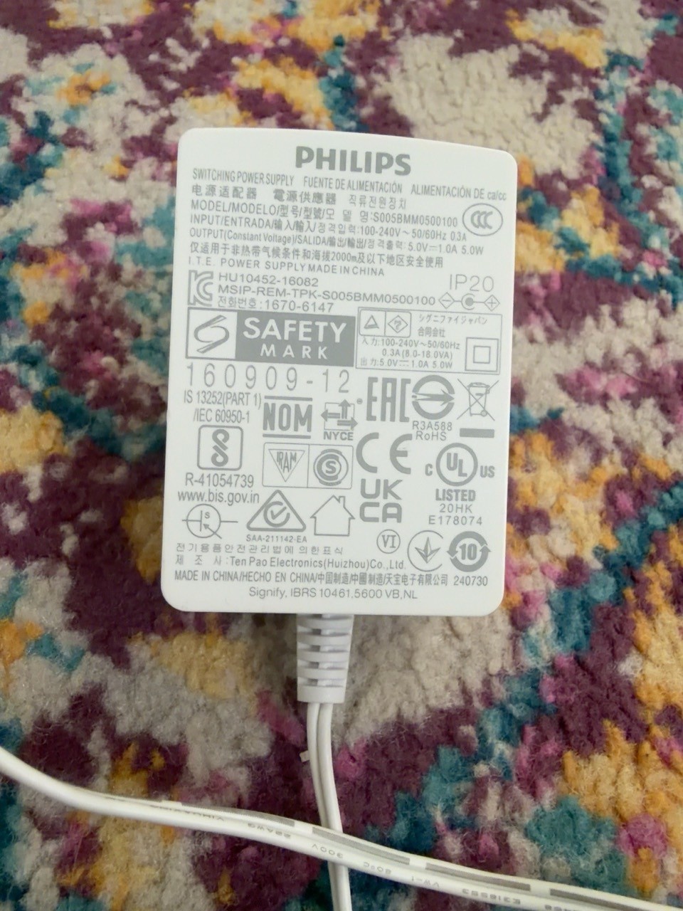 Philips Hue Bridge Smart Hub - photo 2