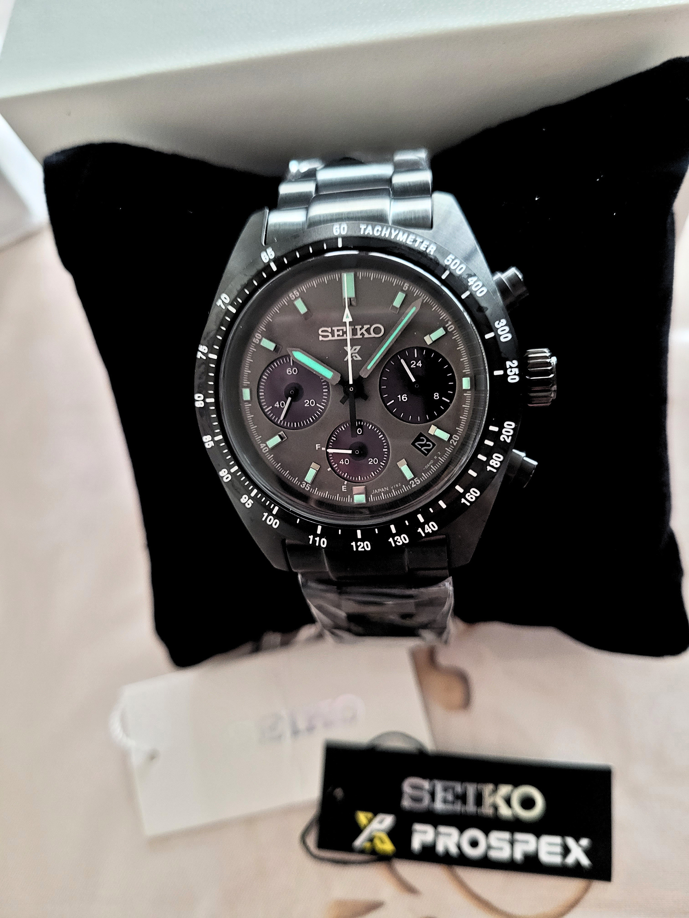 Seiko Men's Prospex Night Speedtimer Solar Watch - photo 2