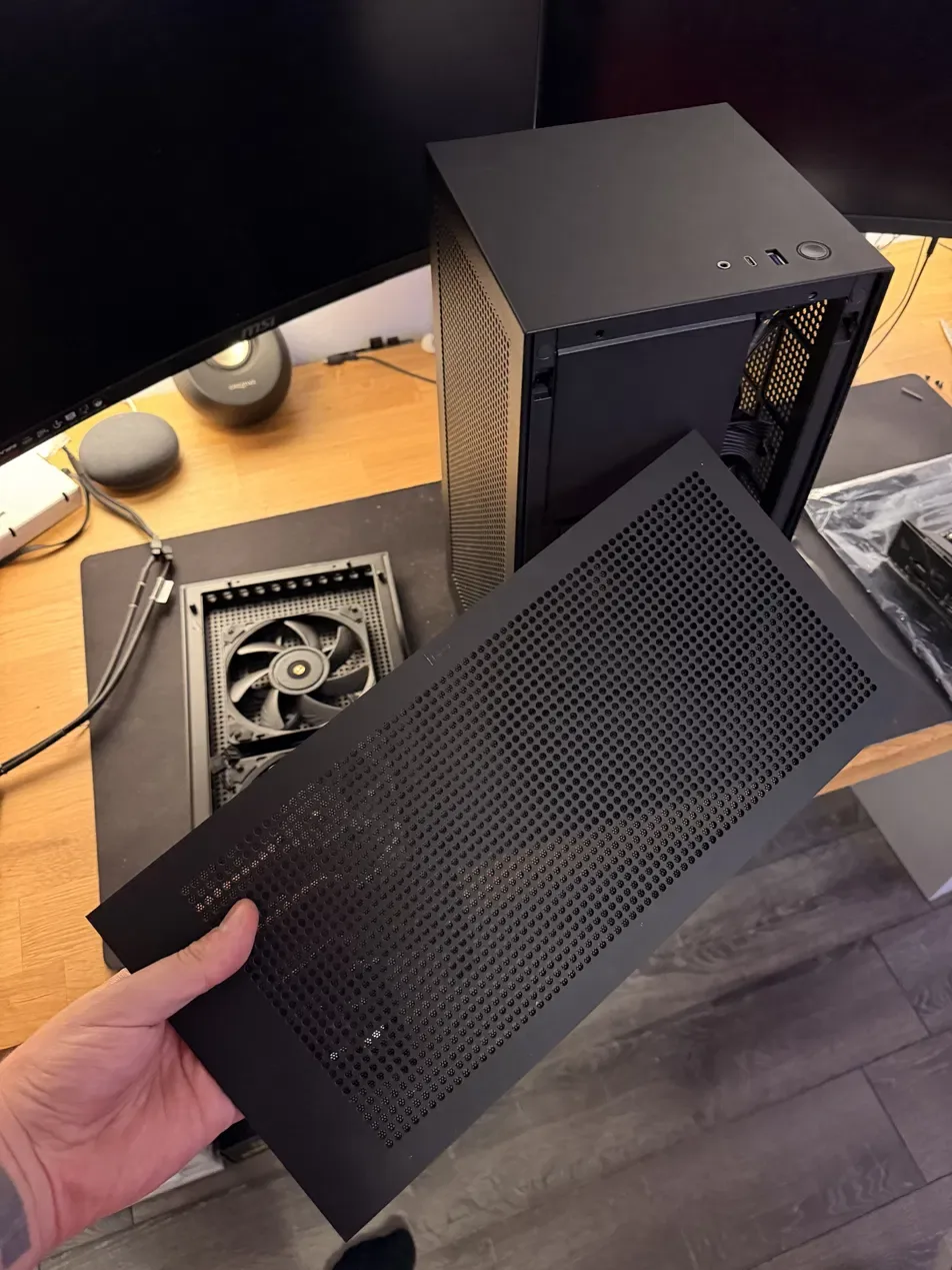 NZXT H1 Case - Custom Modded (Vented Front Panel, Rear Fan Ext.) - photo 4