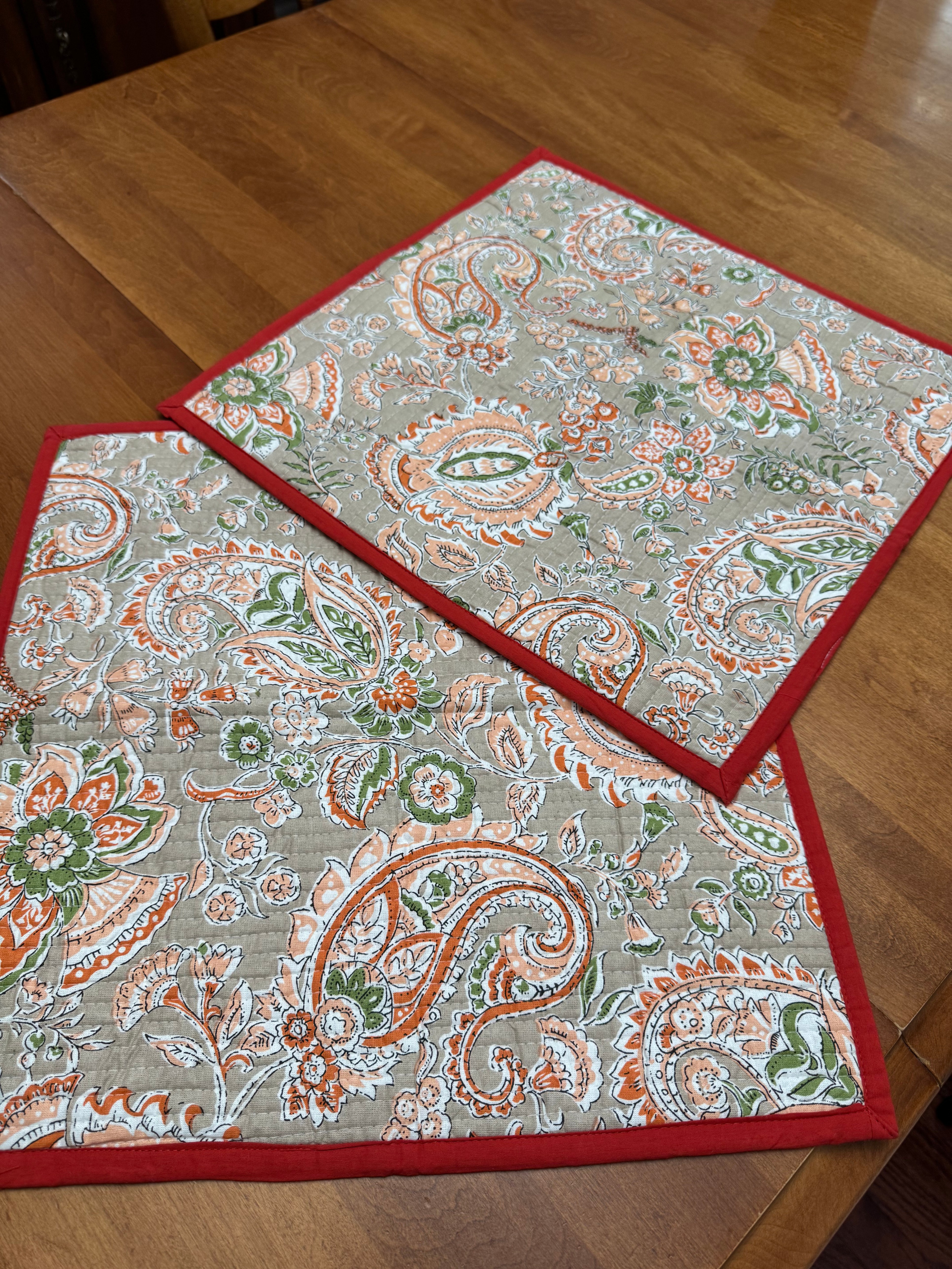 Brand New 2 Quilted Cotton Cushion Covers (16" x 16") Steal Deal - photo 4