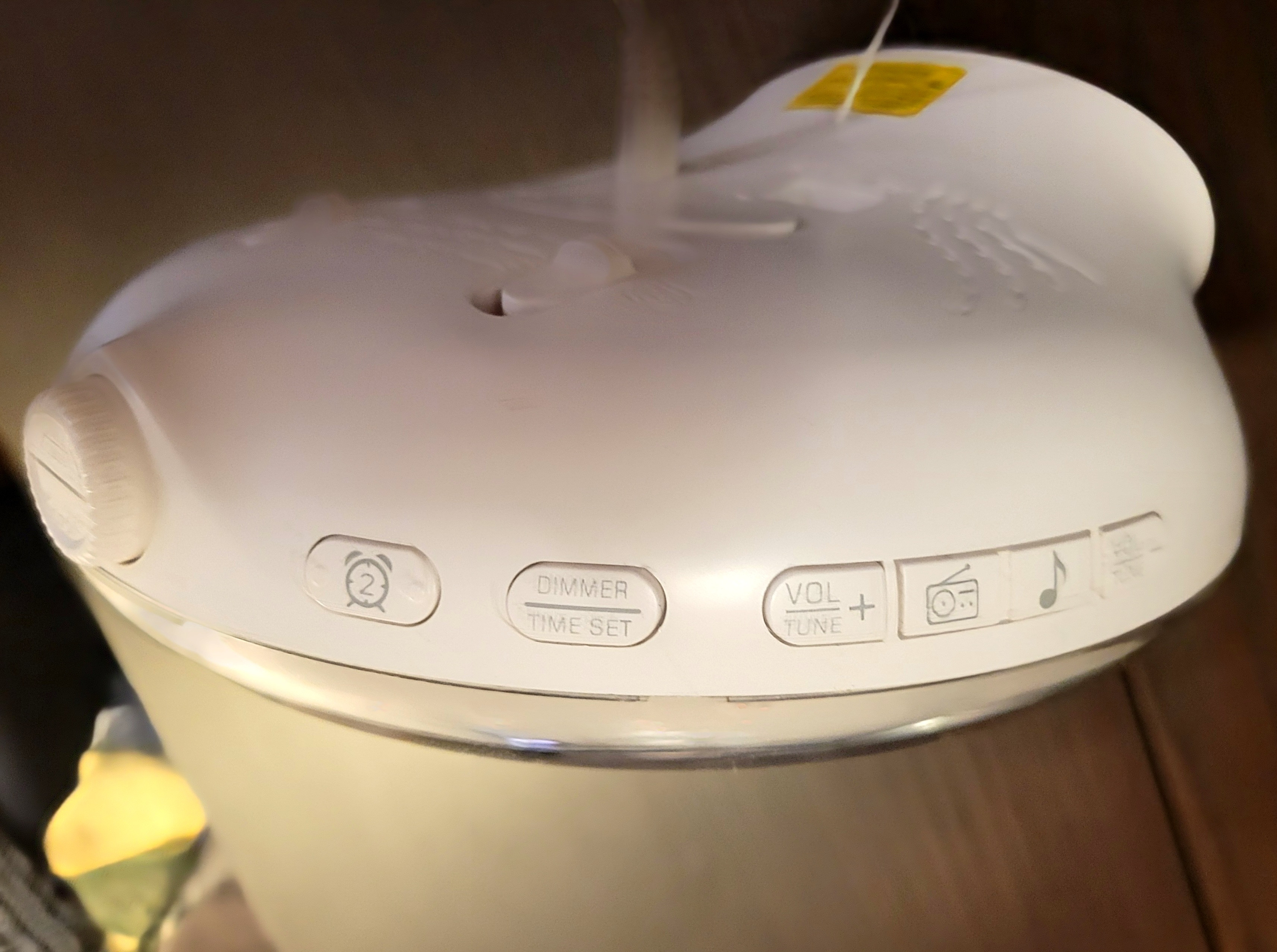 Sunrise Alarm Clock (8 natural sound and radio settings) - photo 5