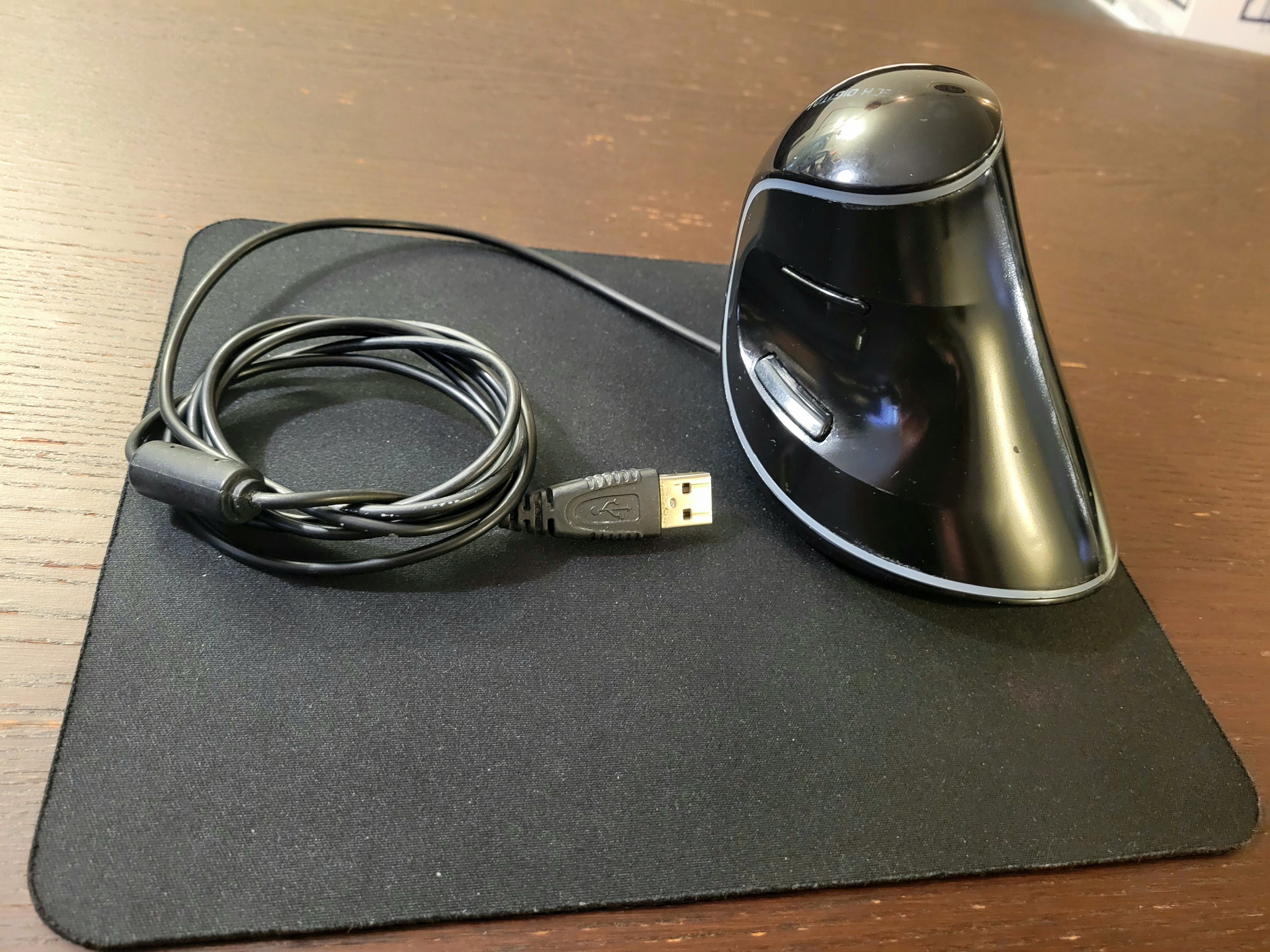 J-Tech Digital Red Ergonomic Vertical Mouse (Model V628)