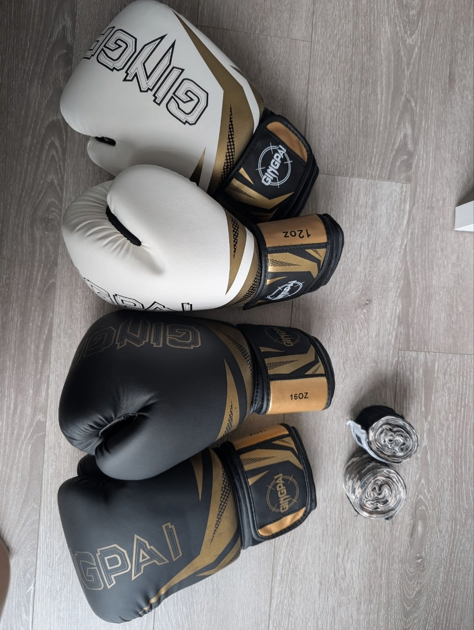 GINGPAI 12oz Boxing Gloves + 1 Hand Wrap – Moving Sale