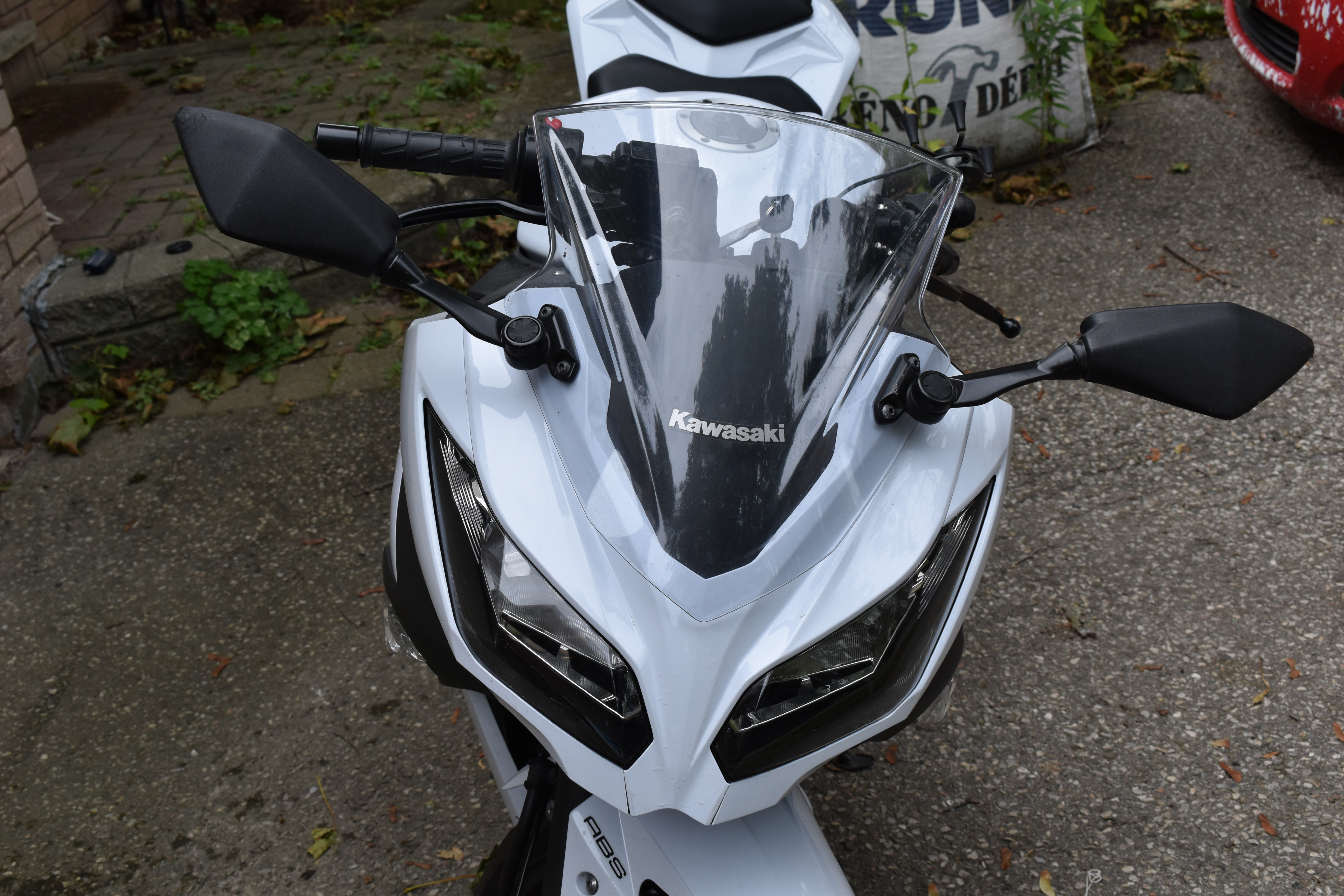 2015 Kawasaki Ninja 300 ABS - photo 4