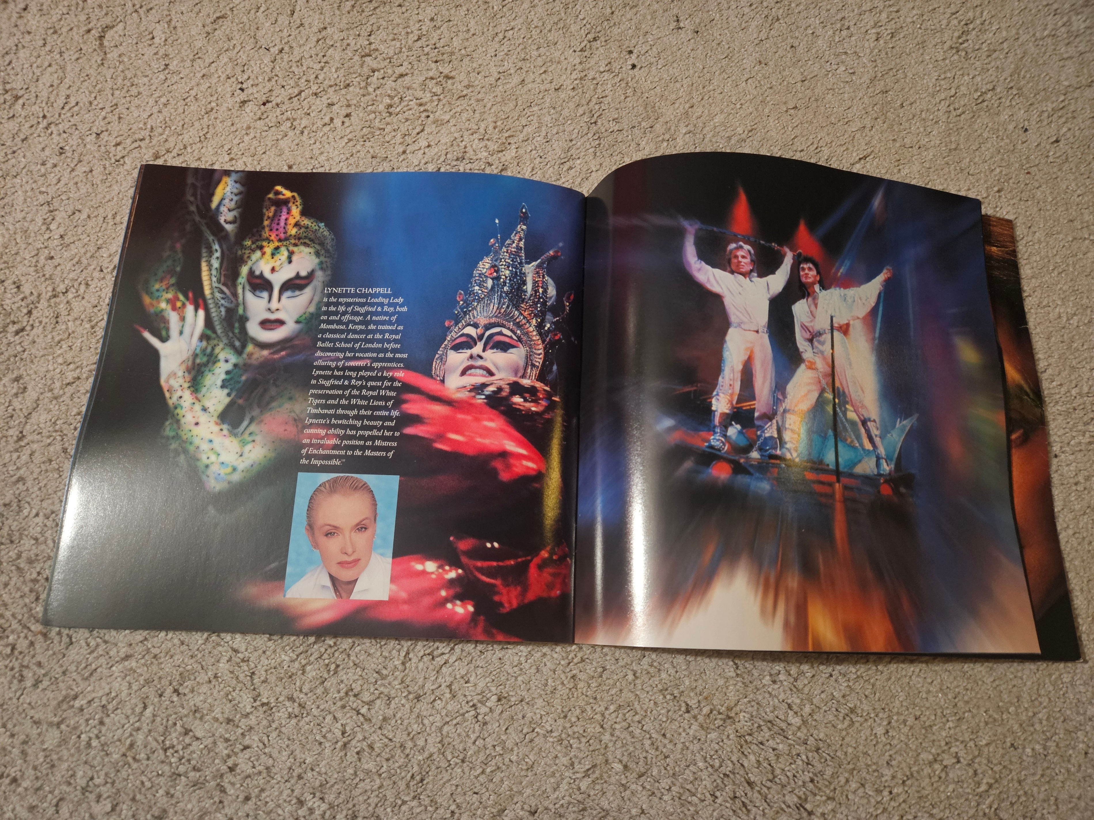 Siegfried & Roy at the Mirage 1998 Souvenir Program Brochure - photo 2