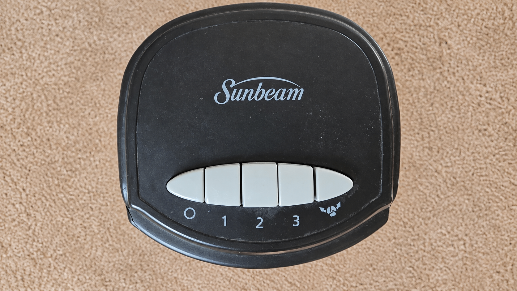 Sunbeam Oscillating Electric Tower Fan (3 Speeds) – Black - photo 2