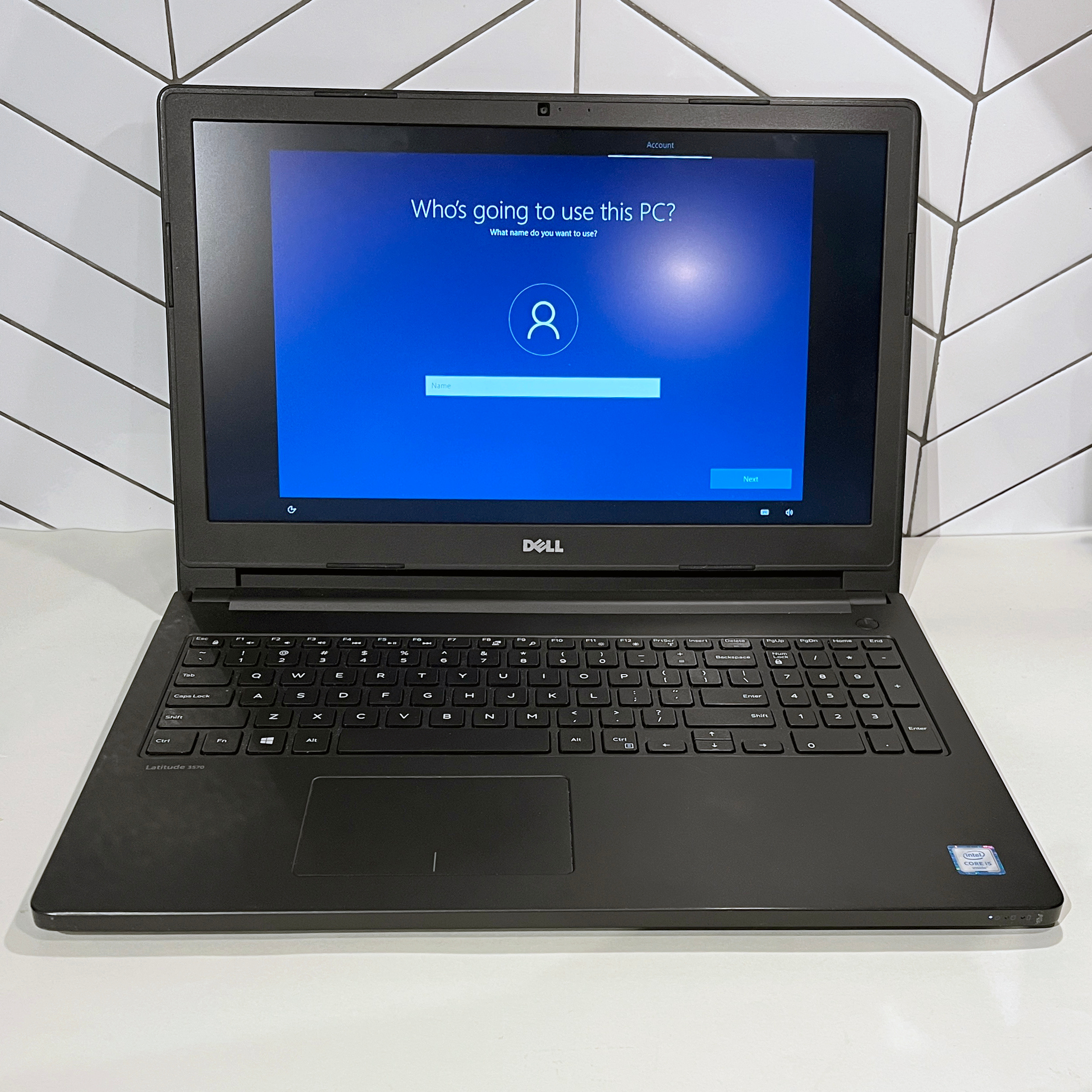 Dell Latitude 3570 — Core i5, 8GB RAM, Windows 10 Pro