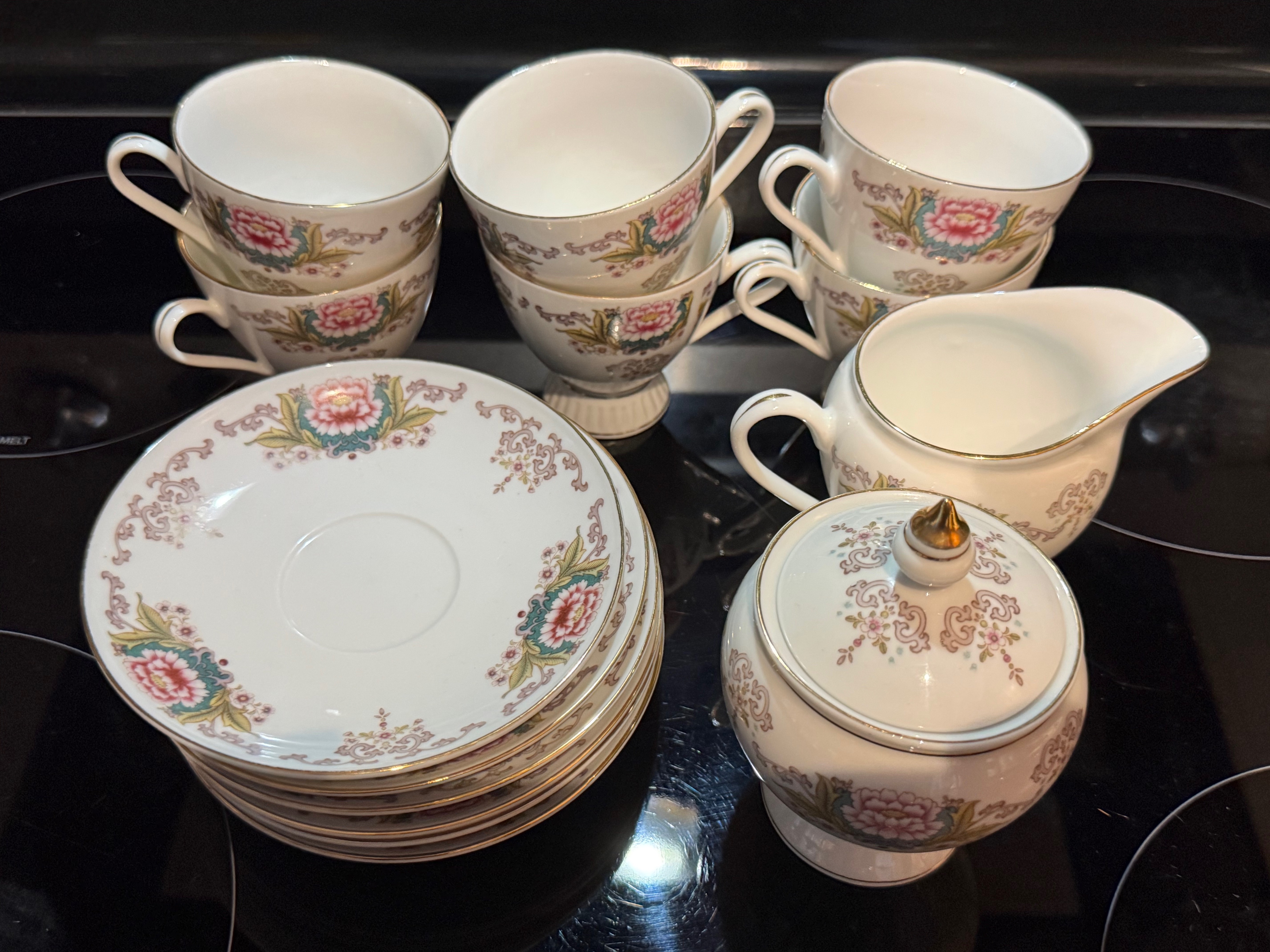 Various Kitchen Appliances and Tea Sundries - photo 5