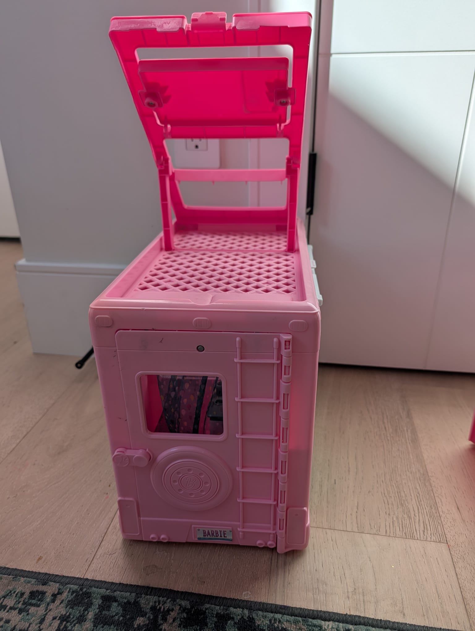 Barbie Pink Camper Play Set - photo 4
