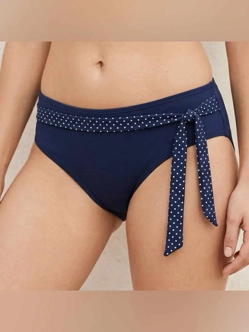 Venus Hip Hugger Low Rise Bikini Bottoms Ruched Back Size 8