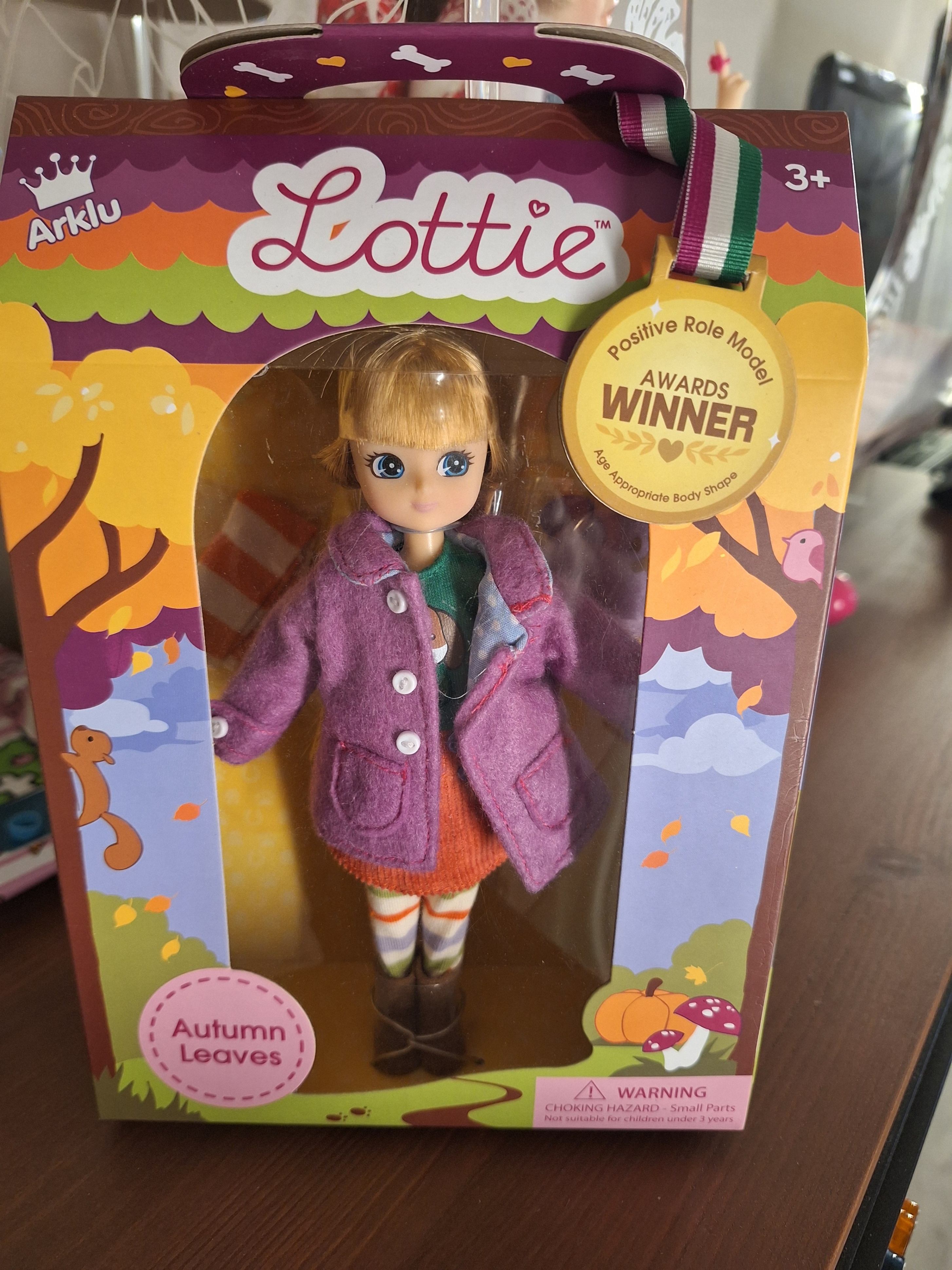 Brand New Lottie Autumn Leaves