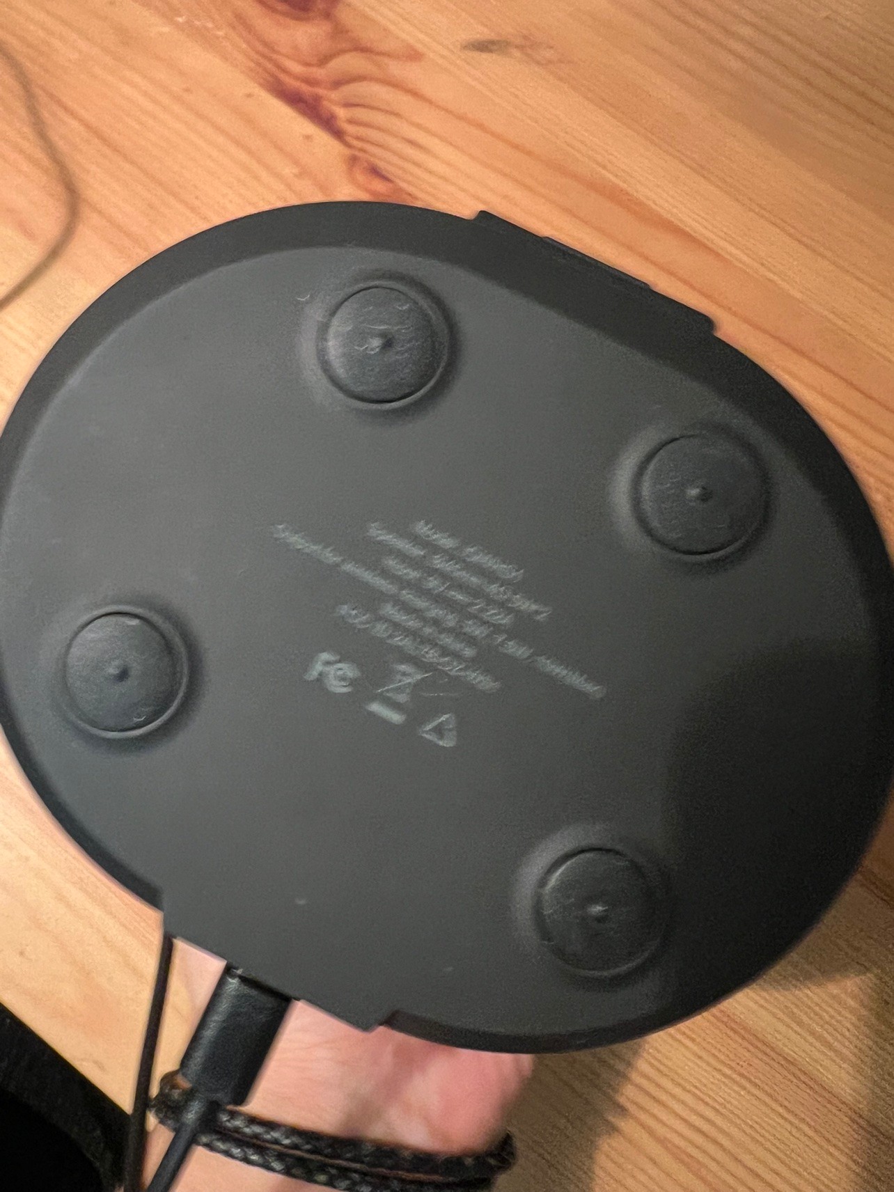 iQ Wave Home Speaker - Bluetooth 5.1 + Wireless Charging Stand - photo 3