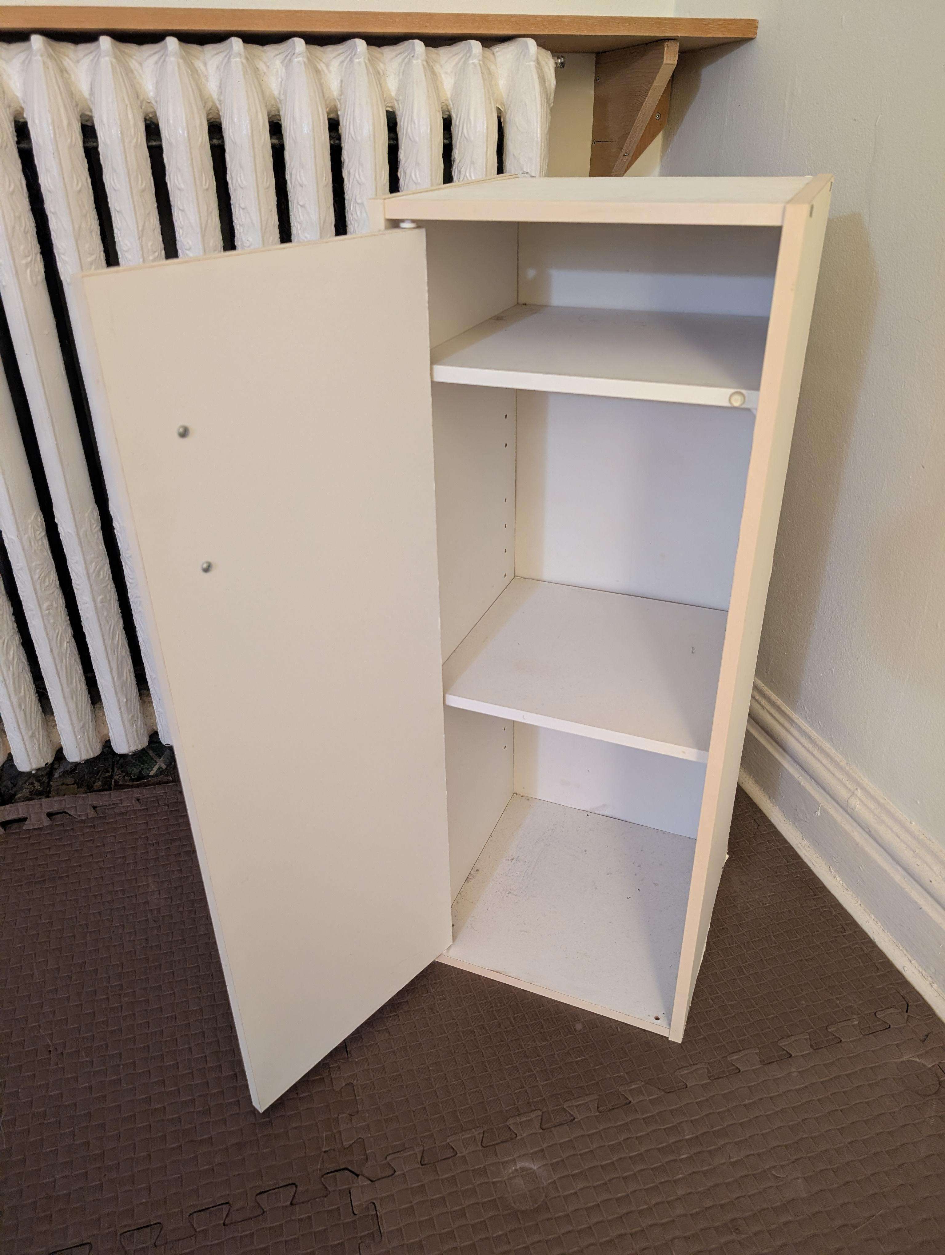 Little white storage cupboard - photo 2